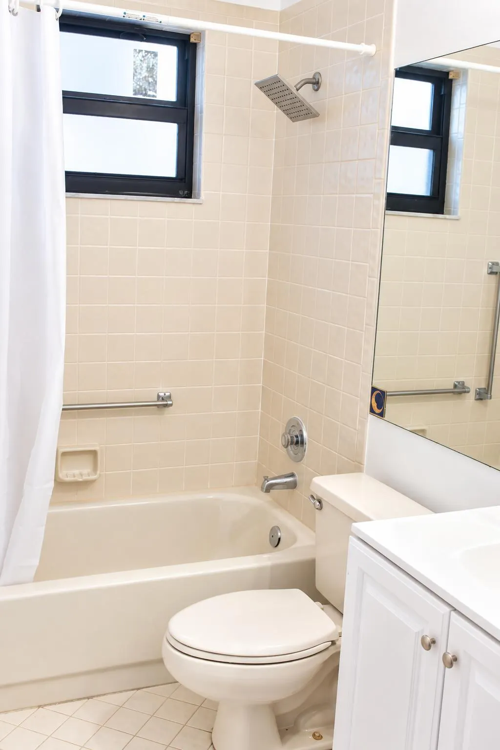 4450 NW 30TH Street #111