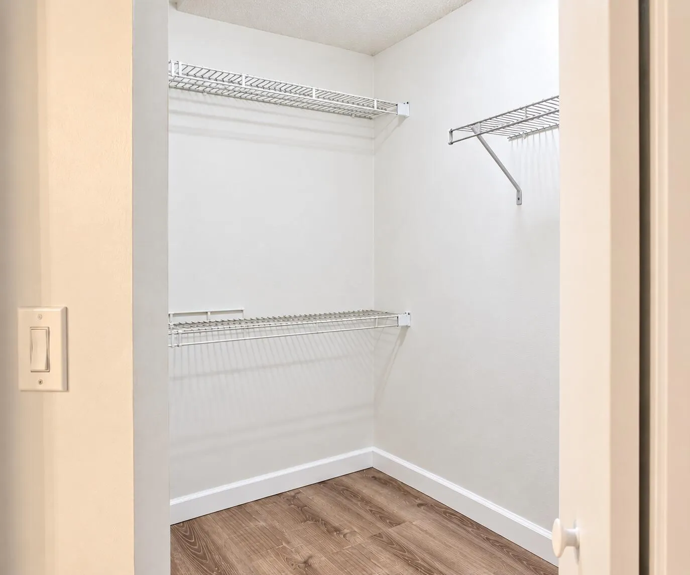4450 NW 30TH Street #111