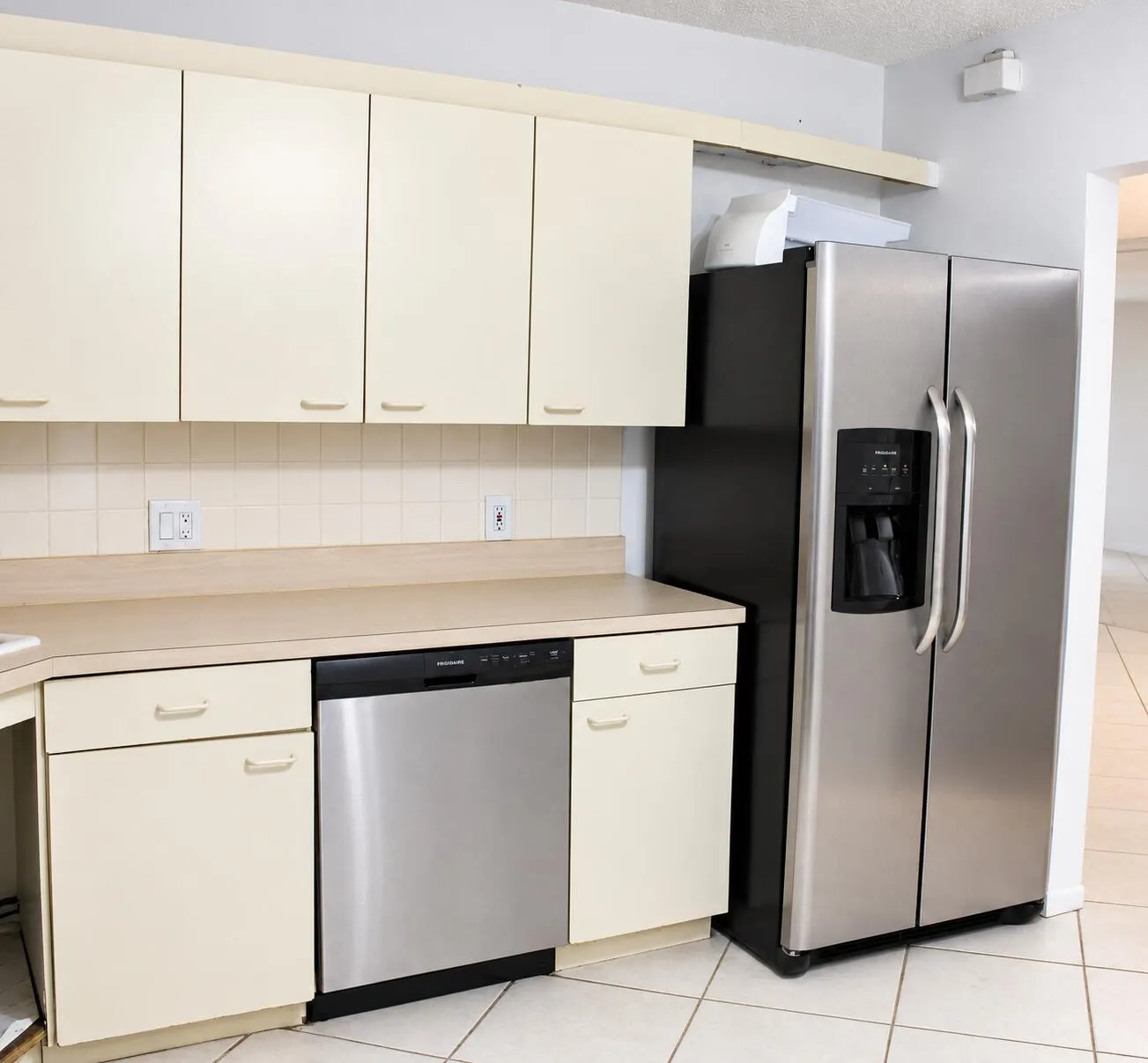 4450 NW 30TH Street #111