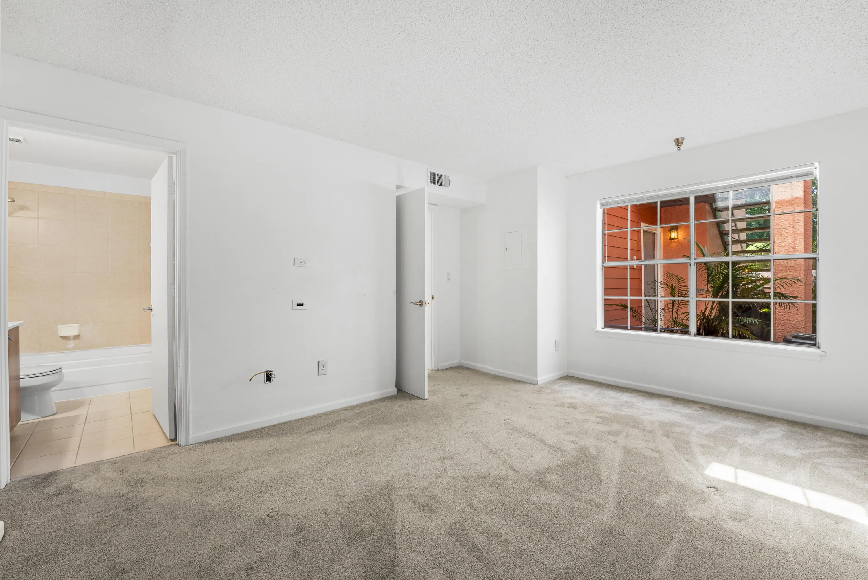 1001 CRYSTAL Way #O