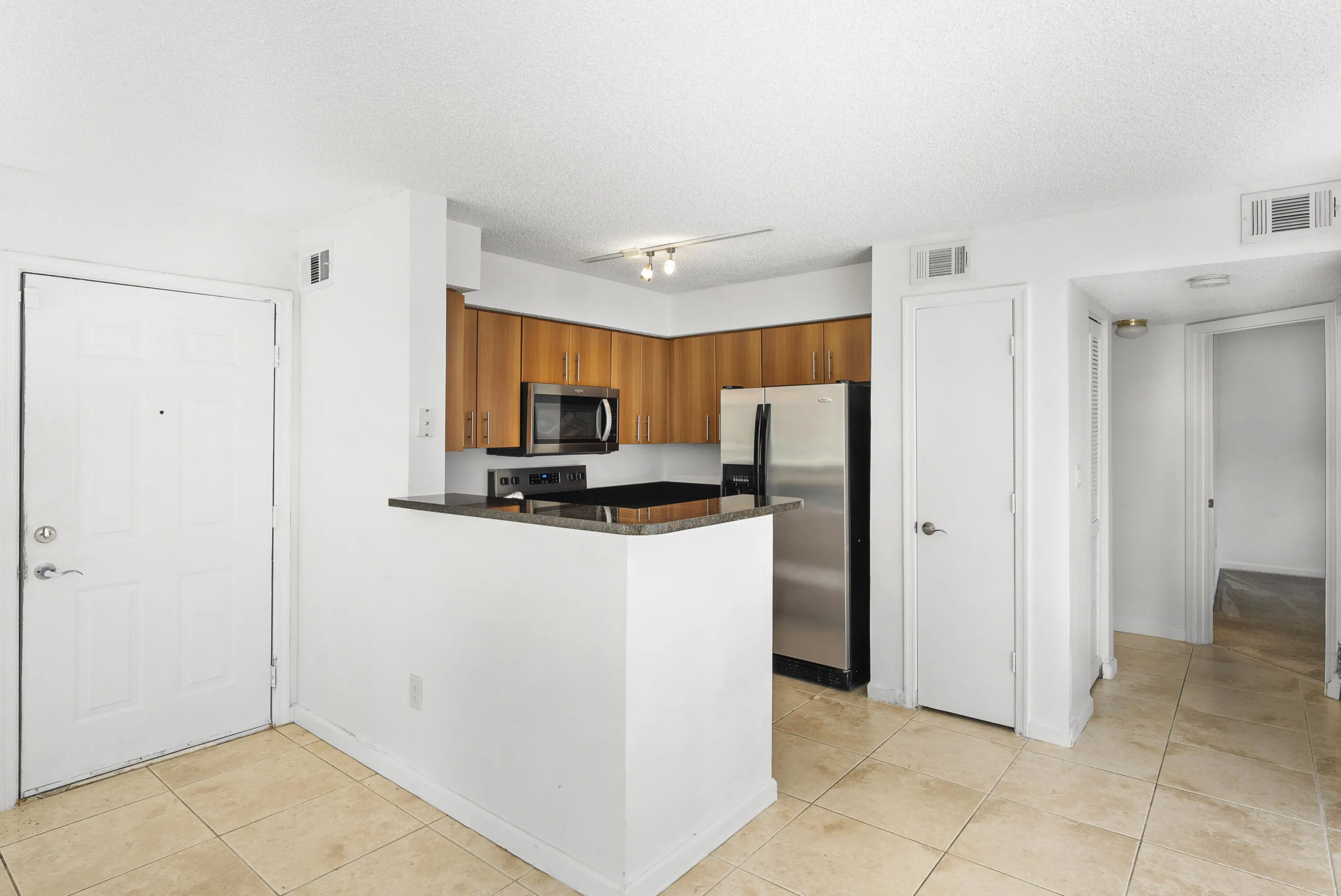 1001 CRYSTAL Way #O