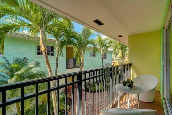45 SE 7TH Avenue