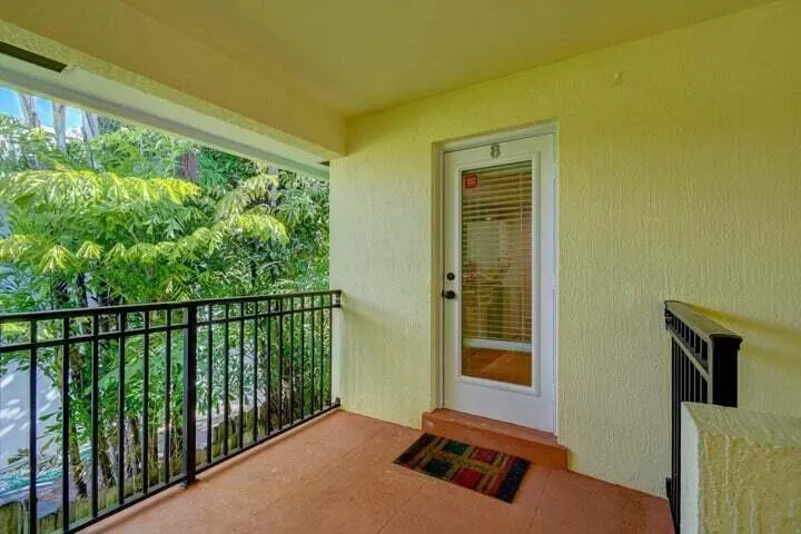 45 SE 7TH Avenue