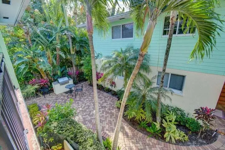 45 SE 7TH Avenue
