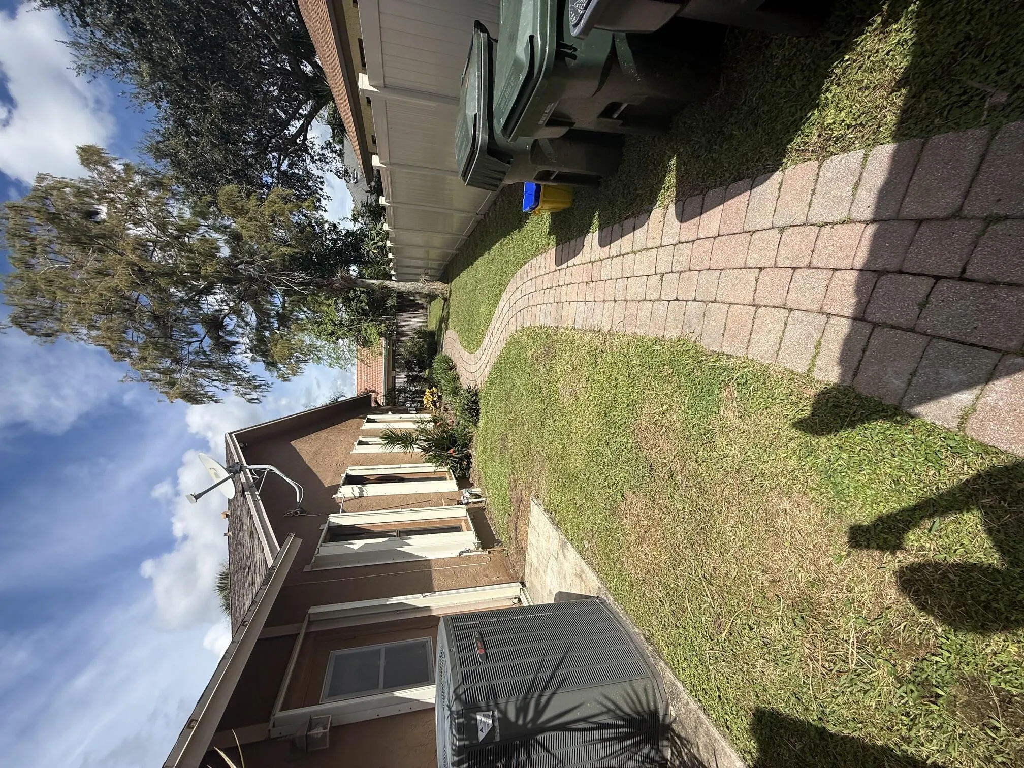 835 IVY Drive
