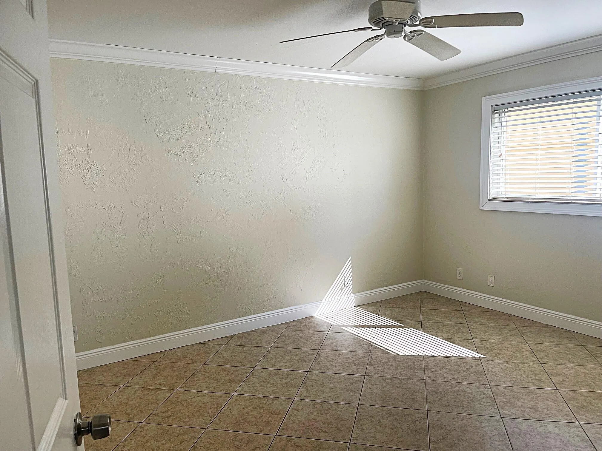 735 Hummingbird Way #104