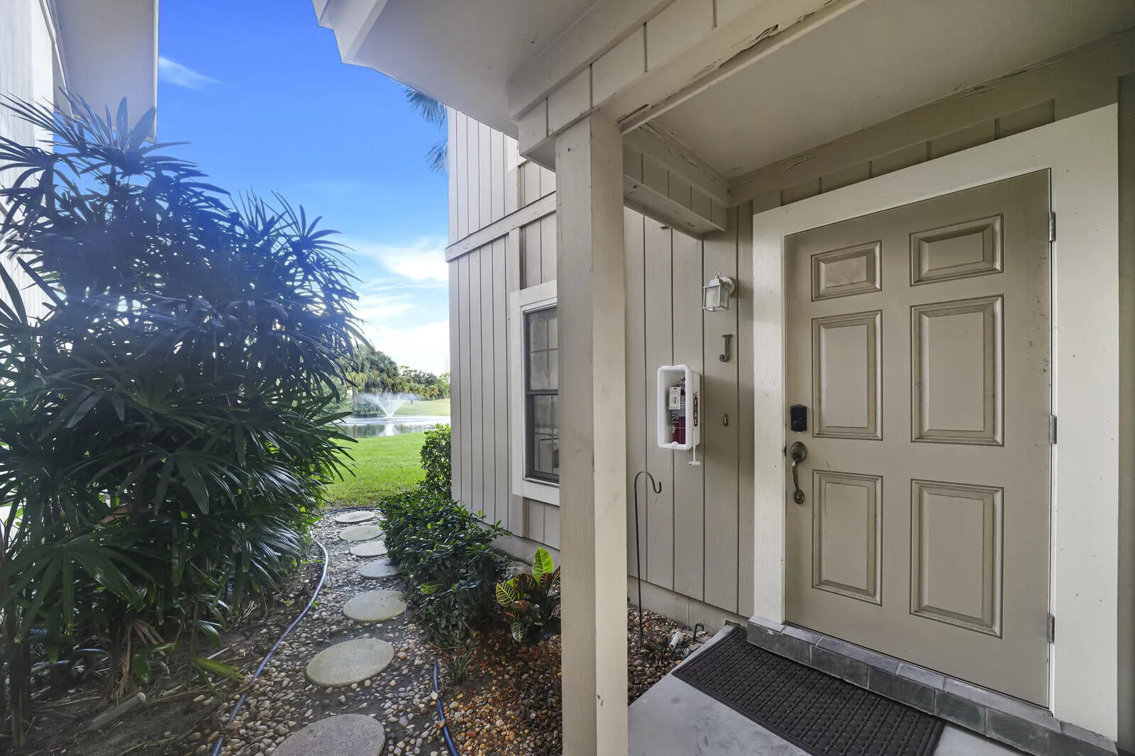 9169 SE RIVERFRONT Terrace #J