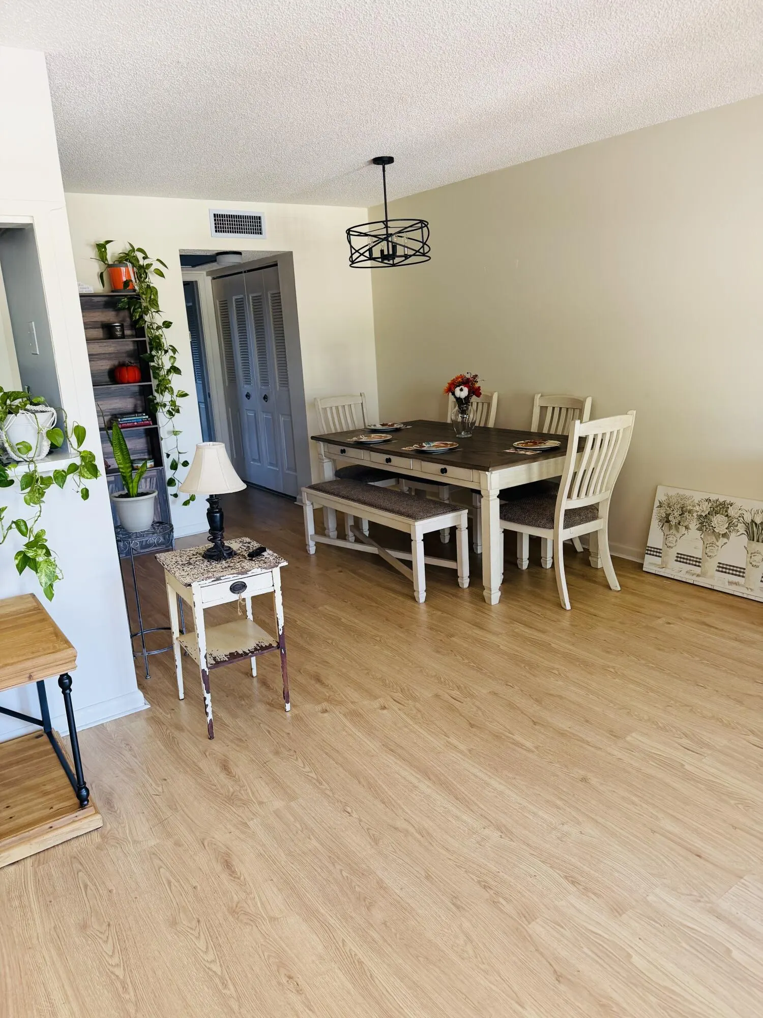 2079 Harwood F