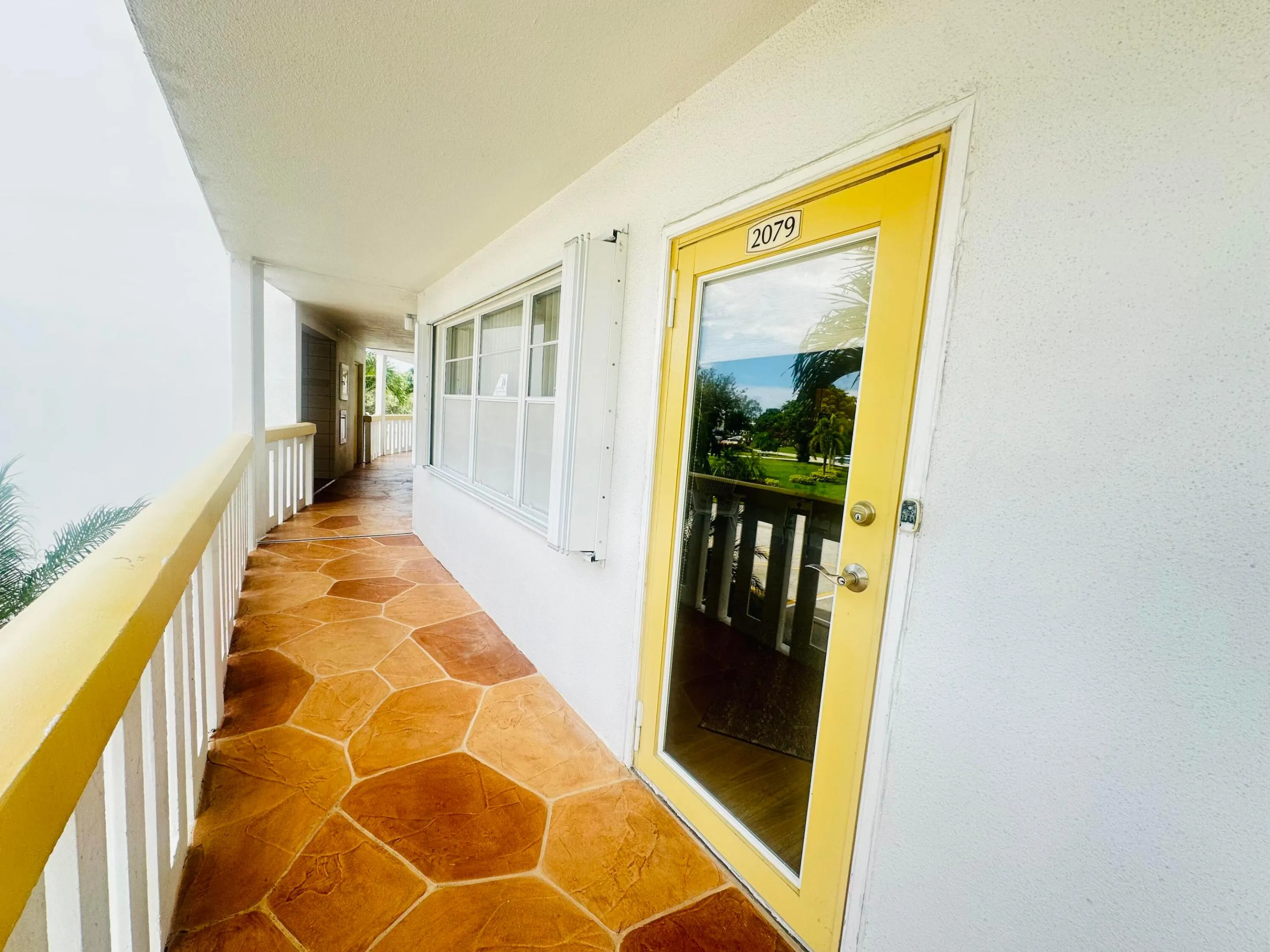 2079 Harwood F