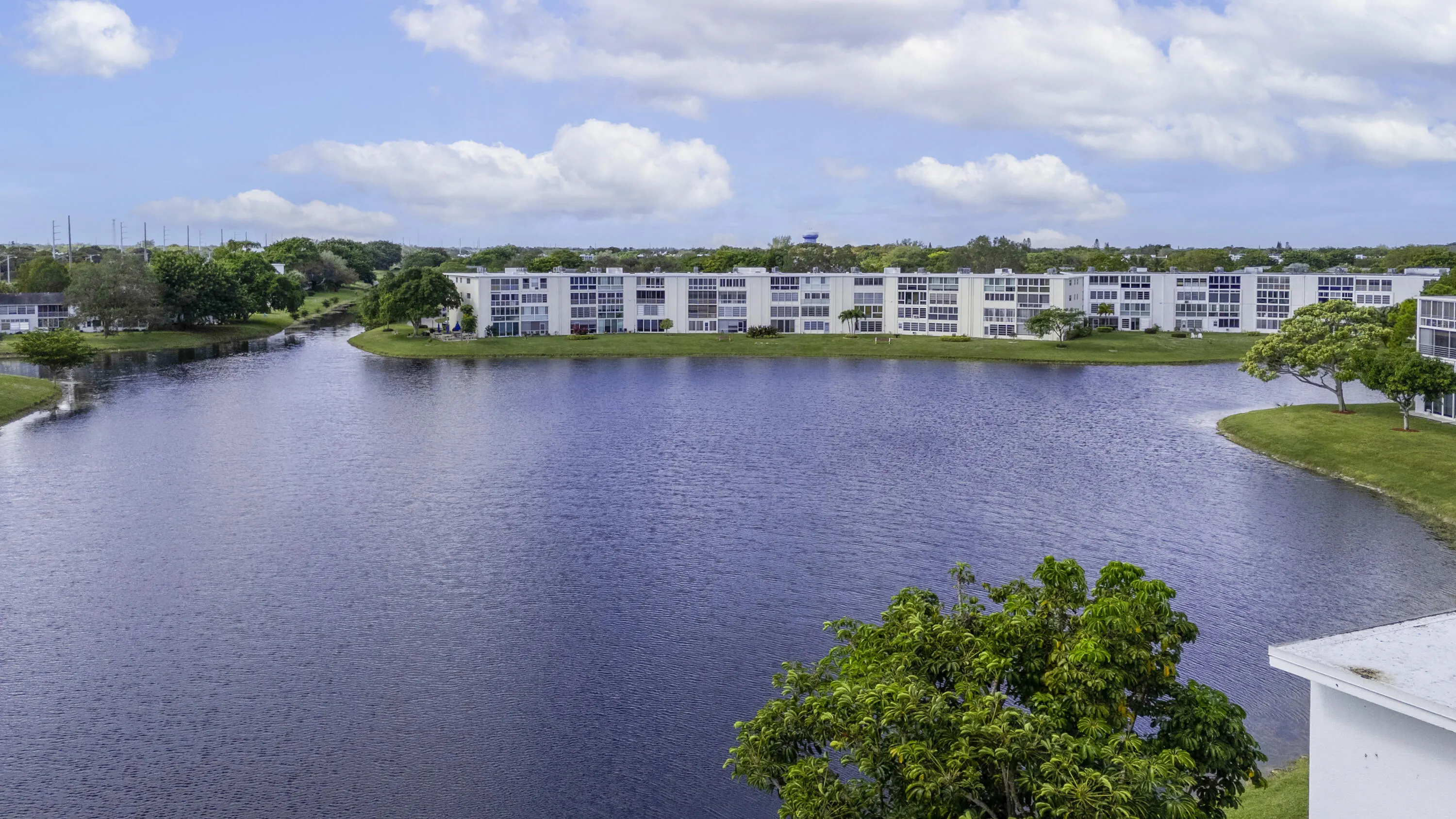 2079 Harwood F