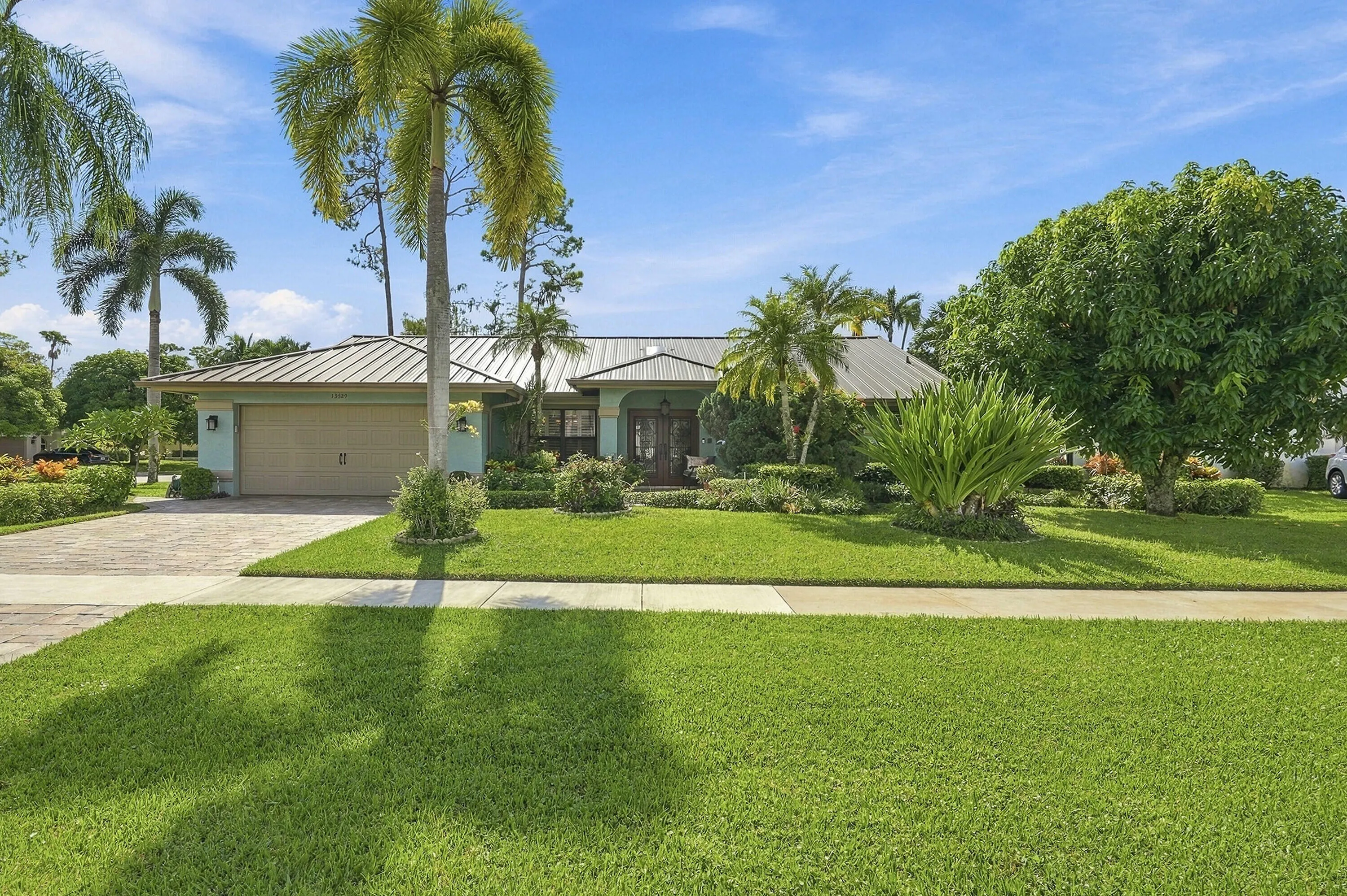 13629 NORTHUMBERLAND Circle