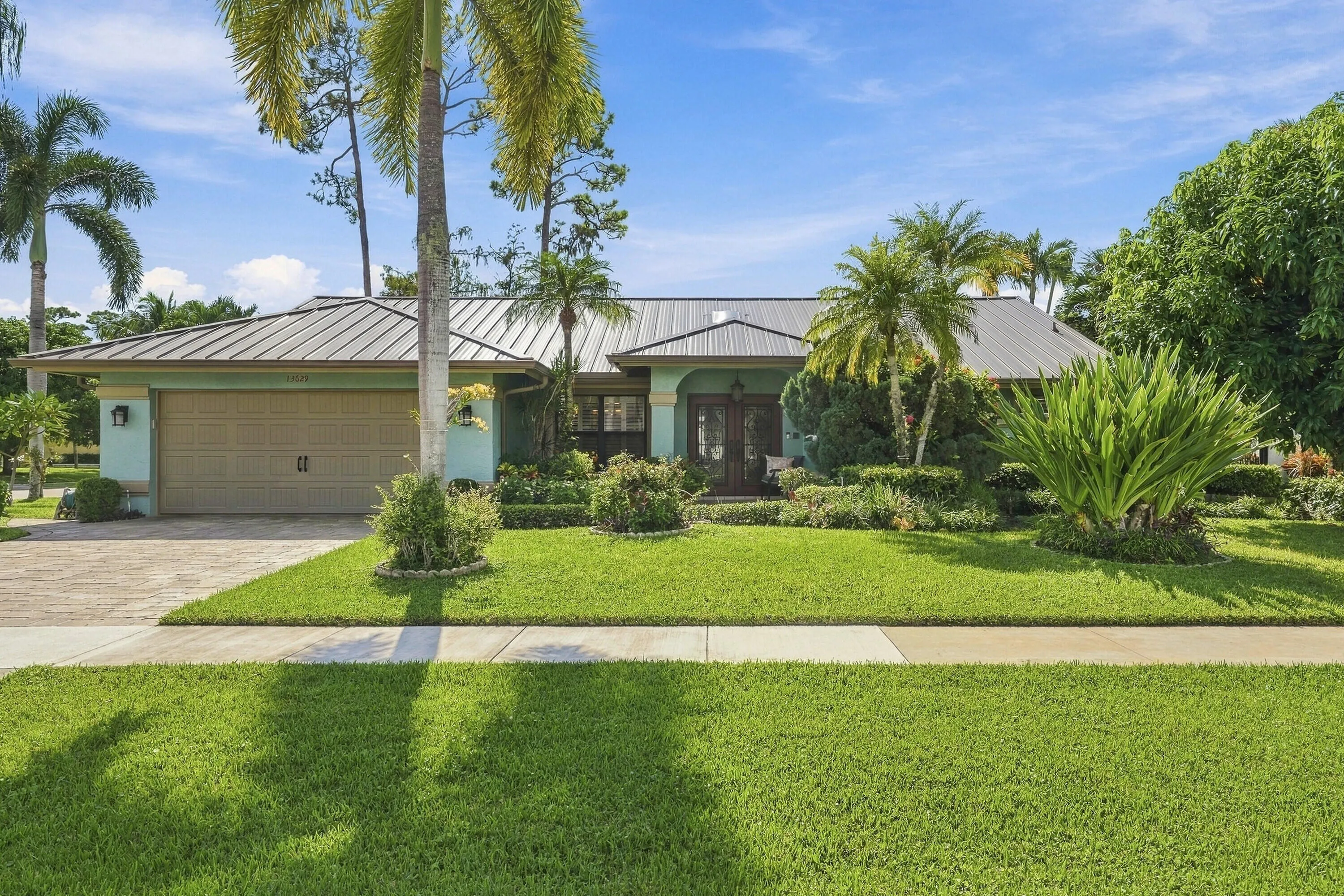 13629 NORTHUMBERLAND Circle