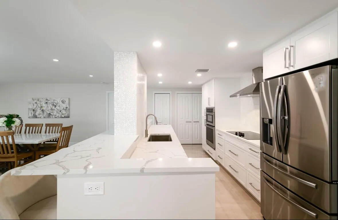 2000 S OCEAN Boulevard #402