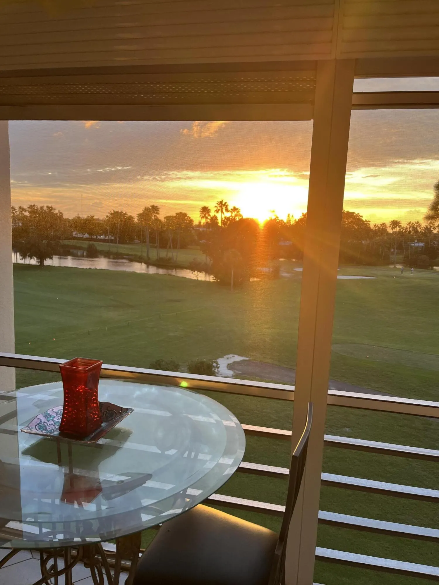3871 VIA POINCIANA #402