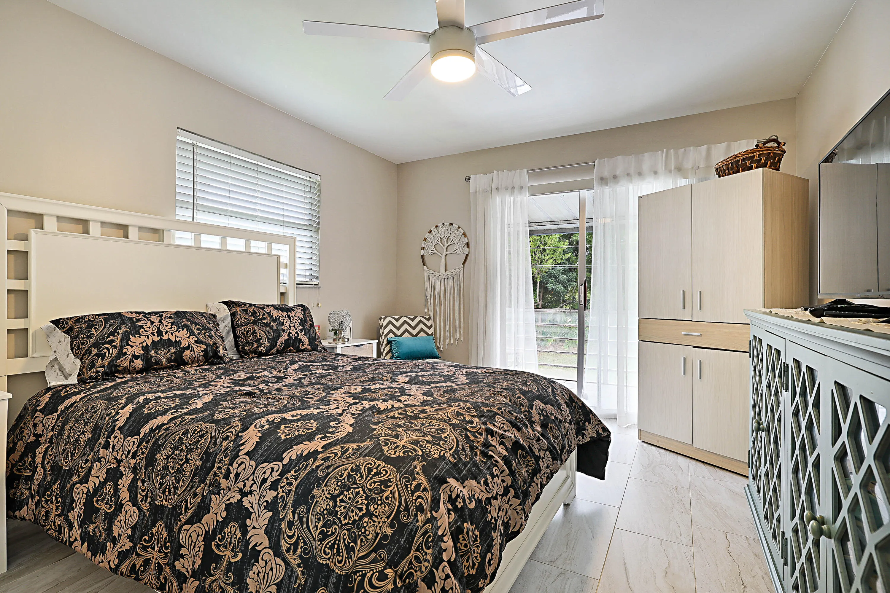 136 Tuscany B