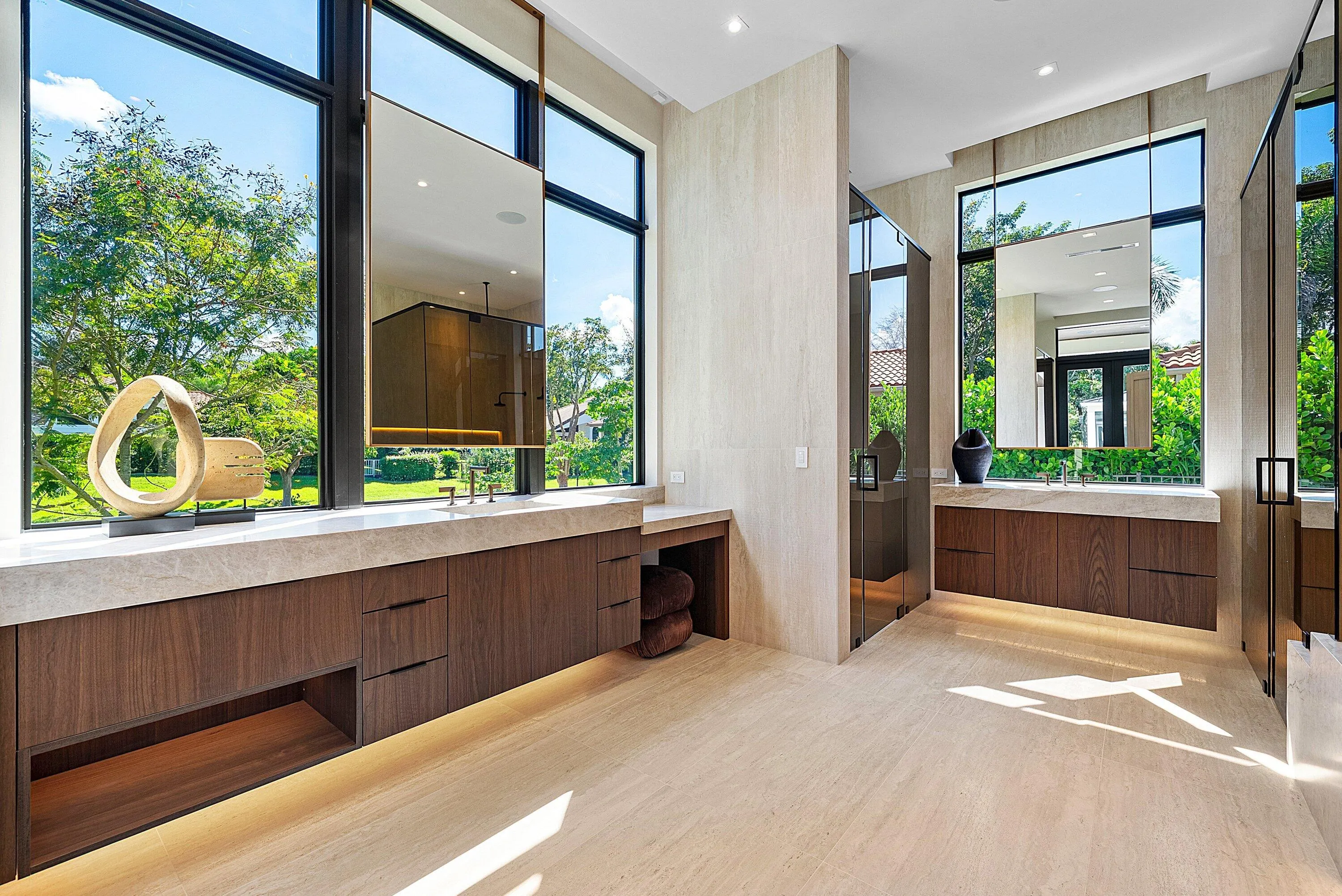 2480 NW 43RD Street