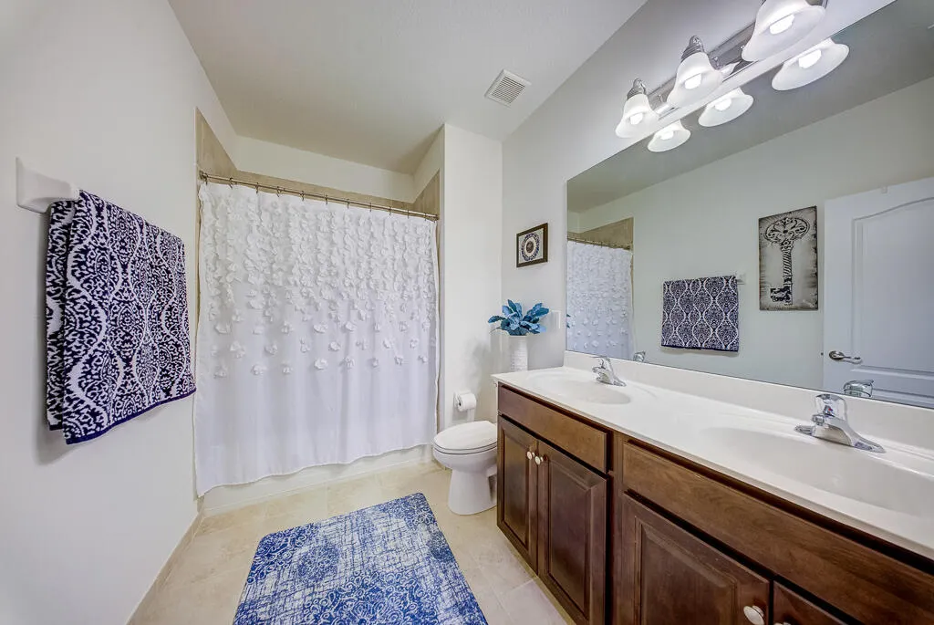 8832 Sea Chase Drive