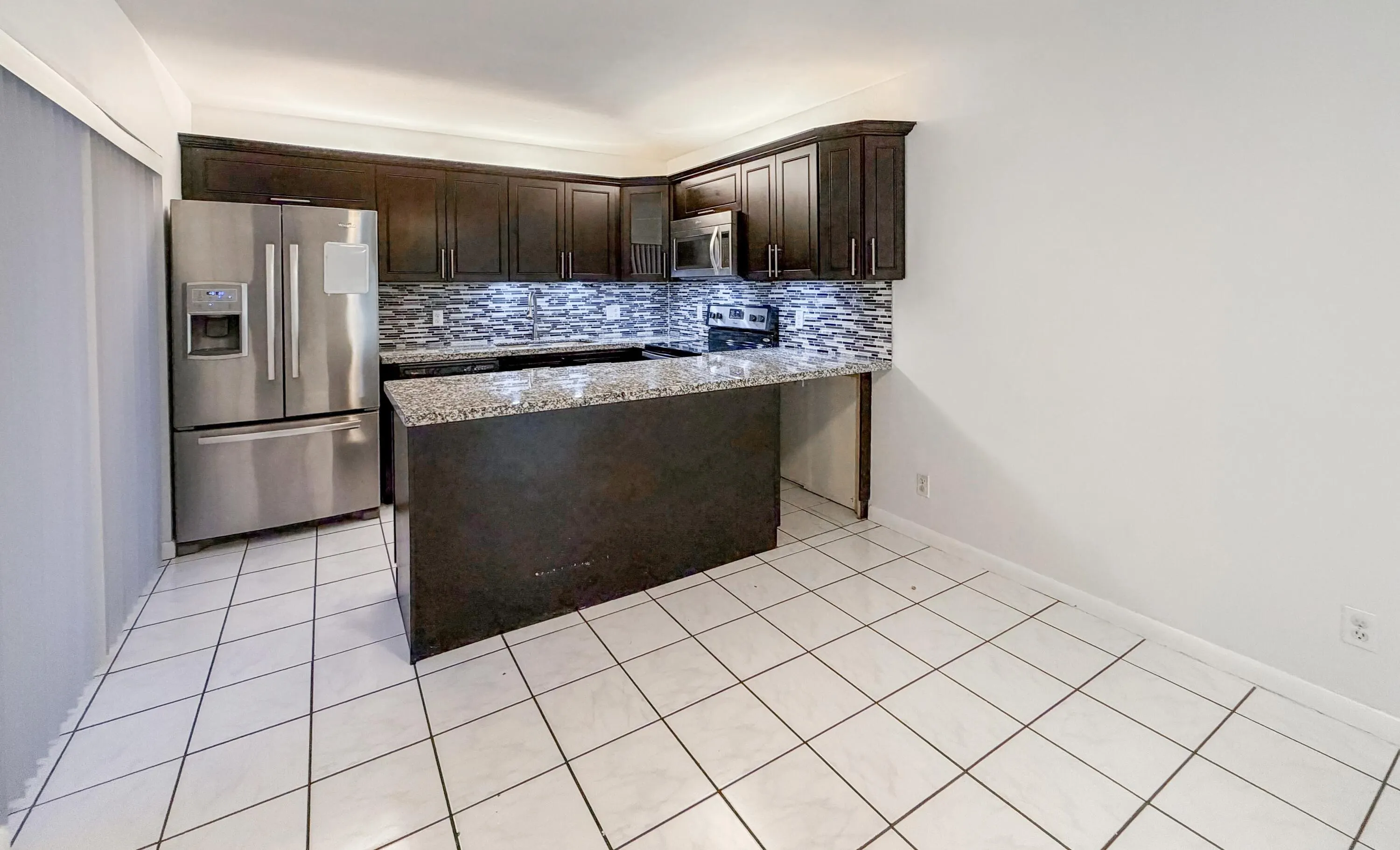 2552 SW 15th Street
