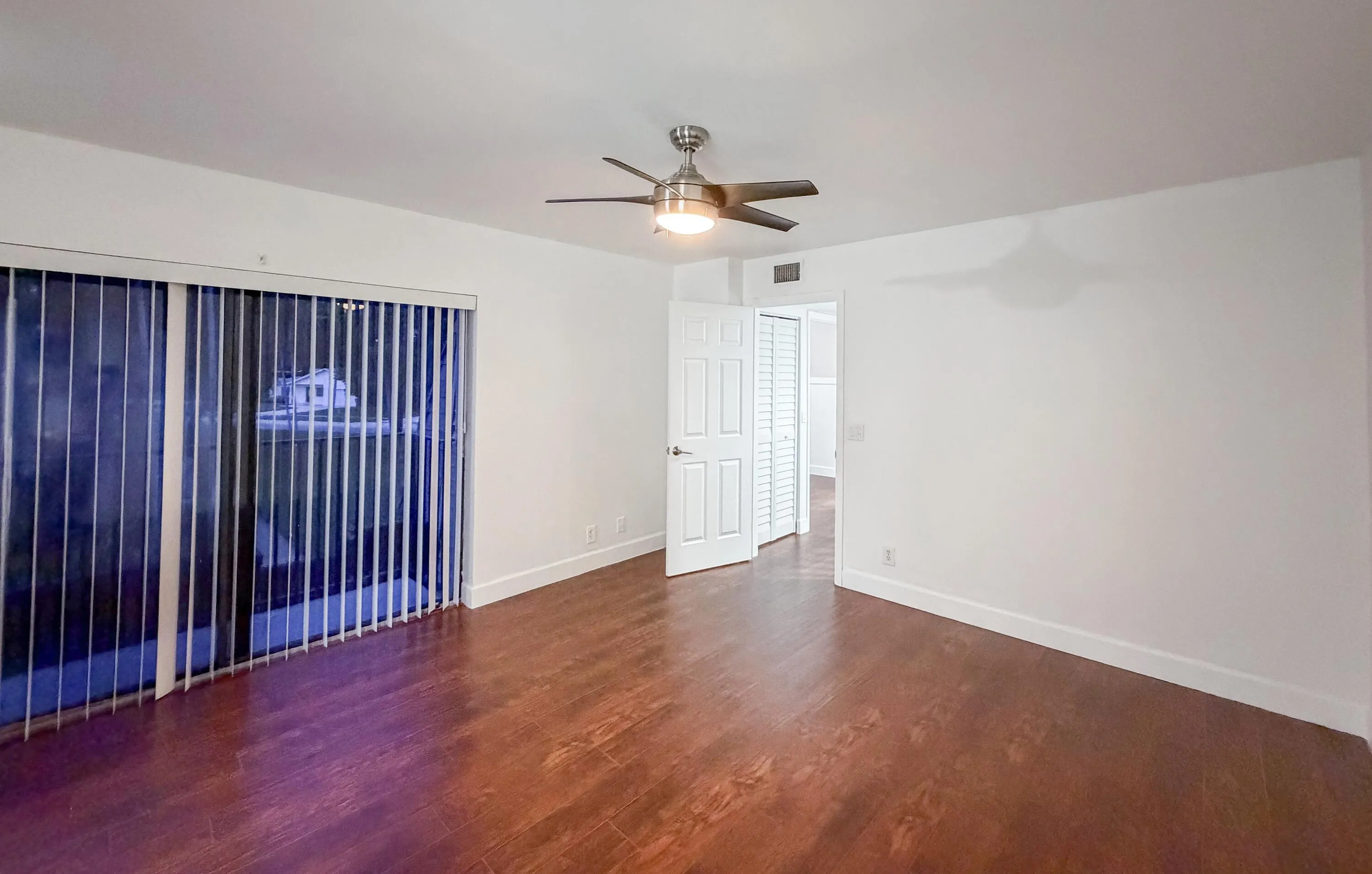 2552 SW 15th Street