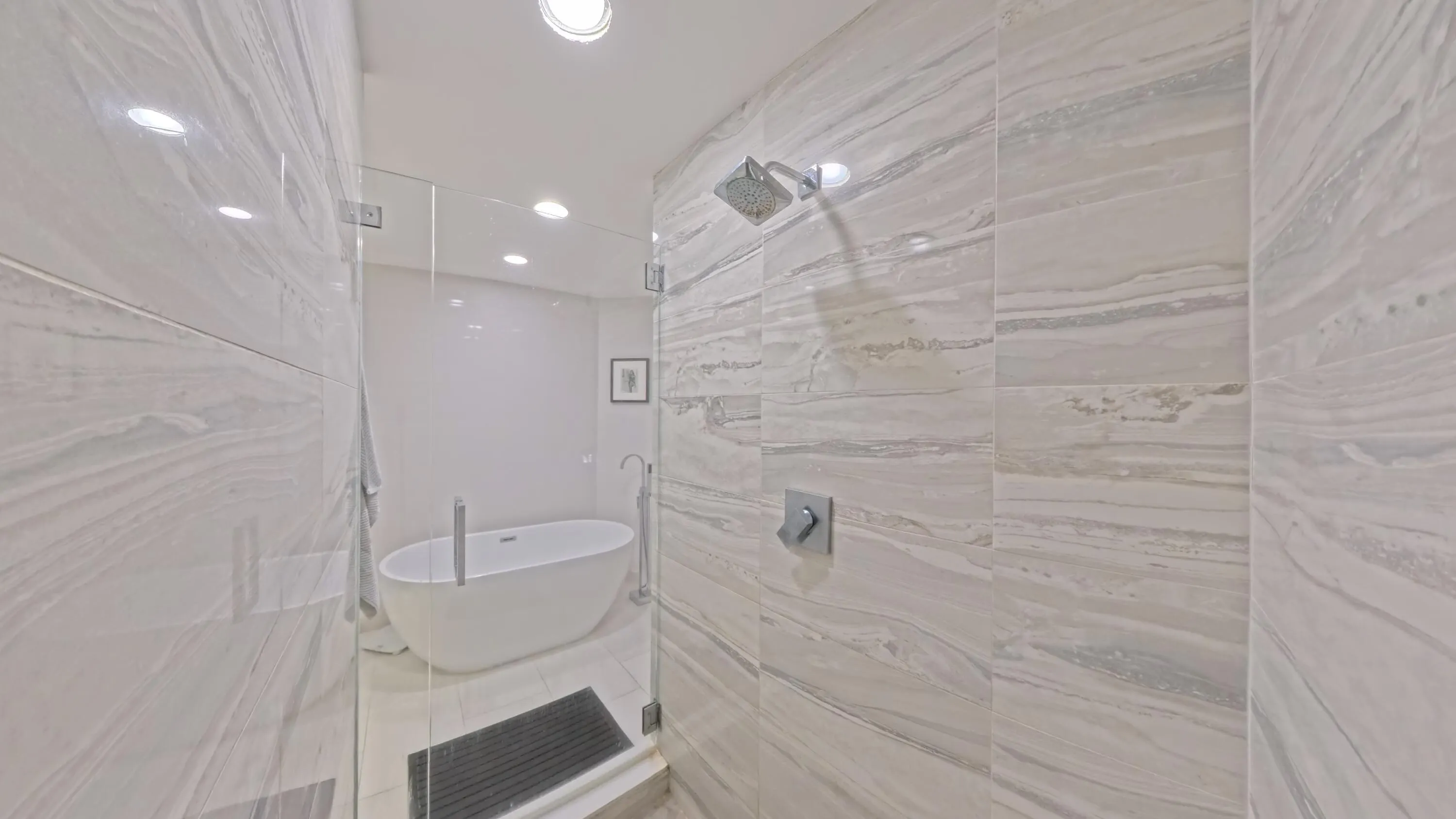 1009 W Heritage Club Circle
