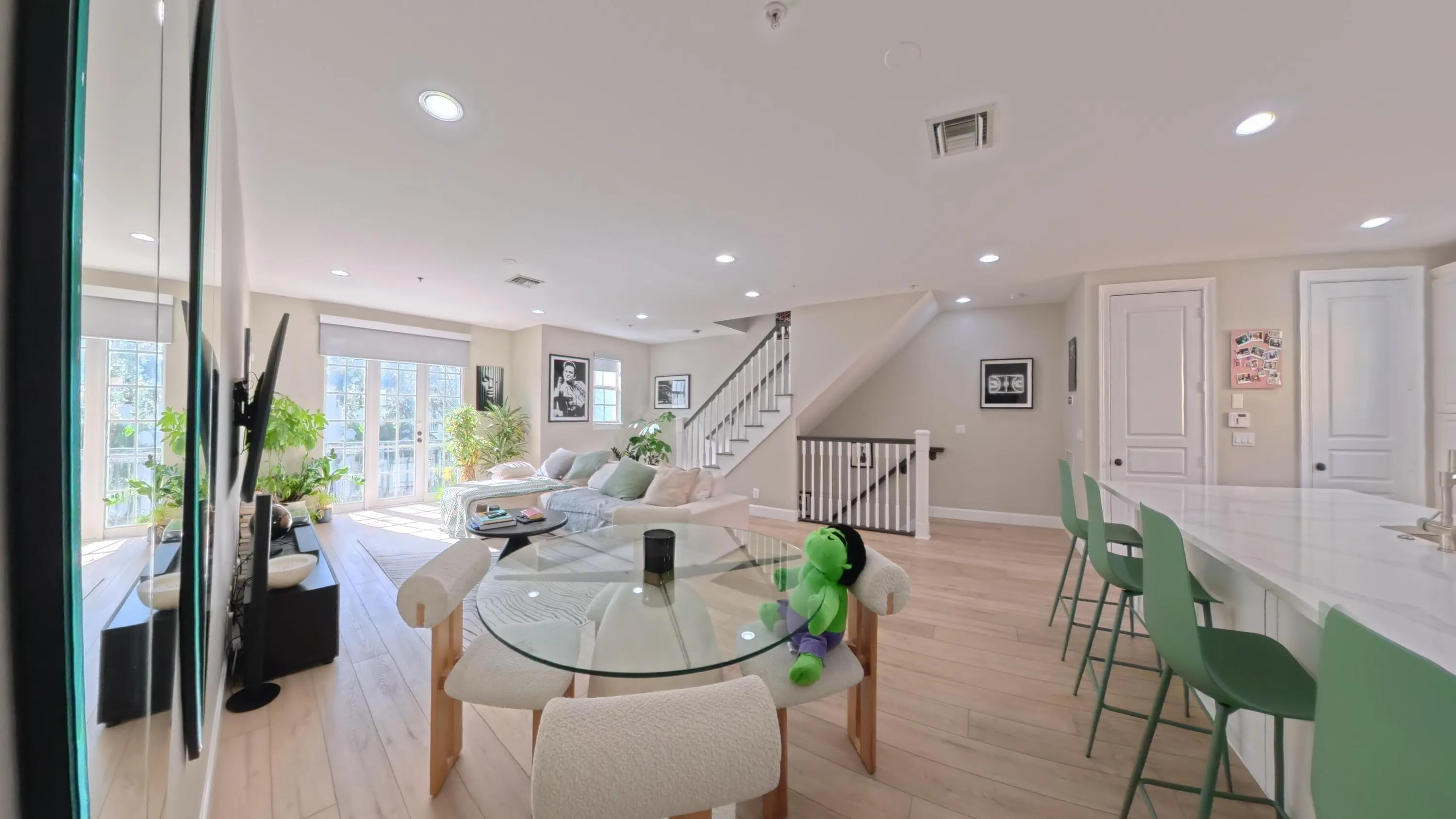 1009 W Heritage Club Circle