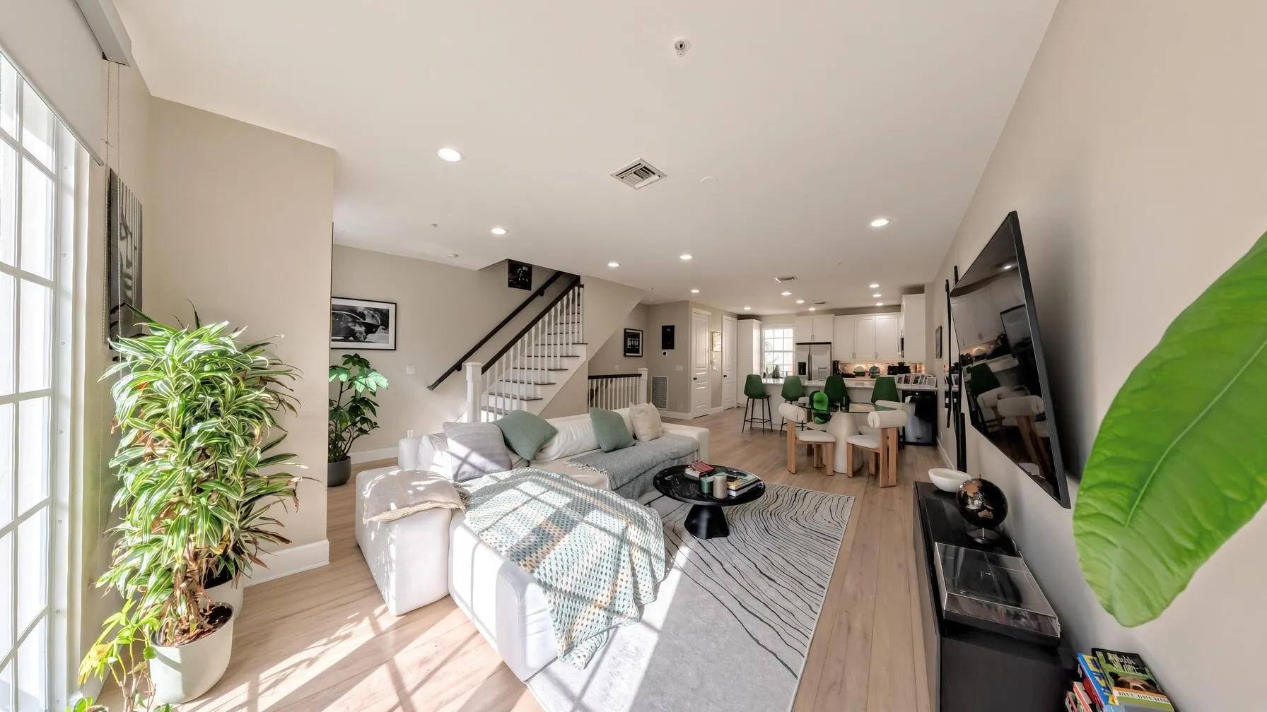 1009 W Heritage Club Circle
