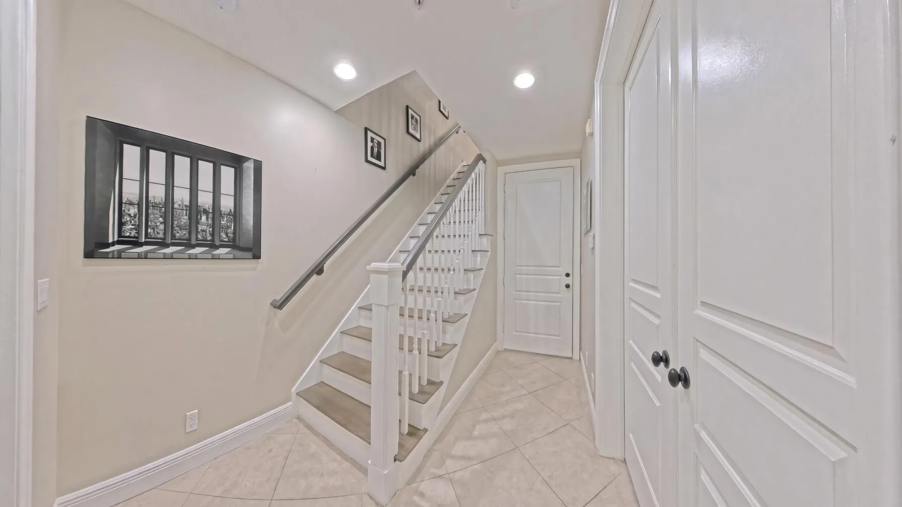 1009 W Heritage Club Circle