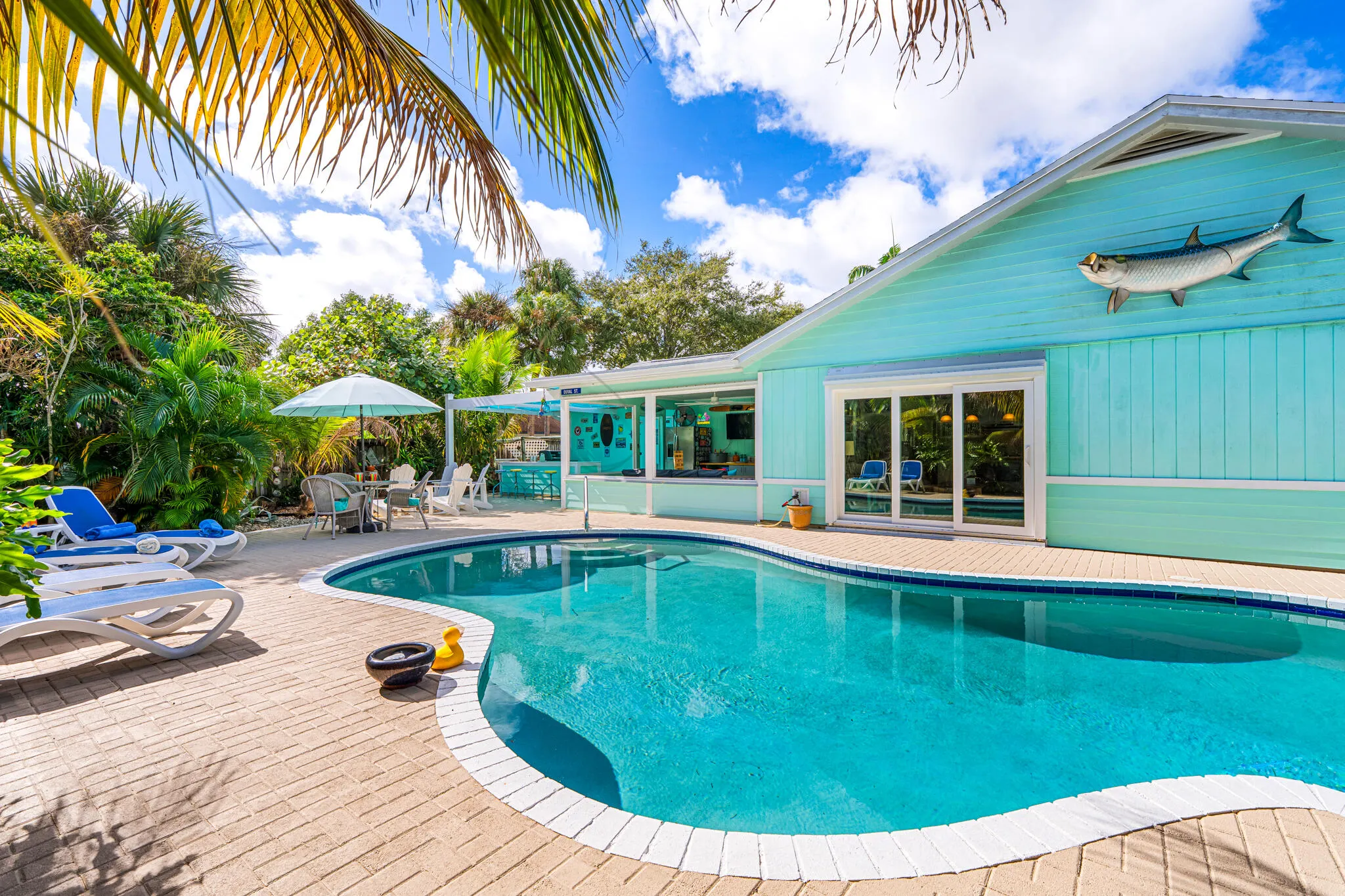 611 East Drive