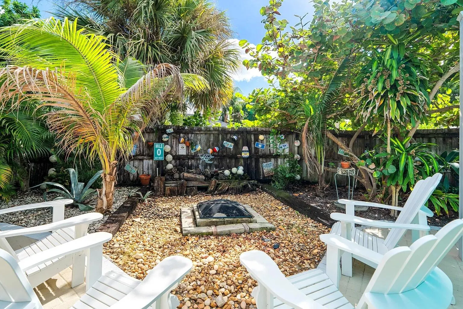 611 East Drive