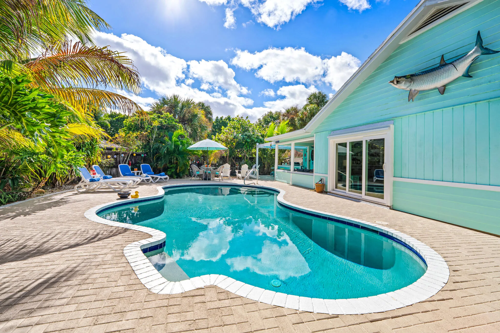 611 East Drive