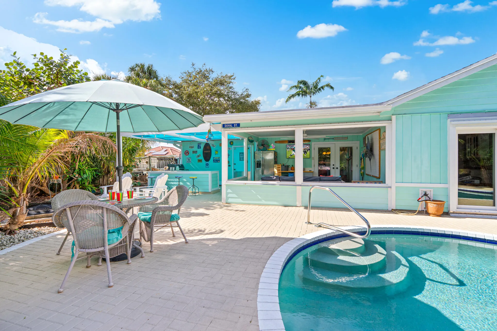 611 East Drive