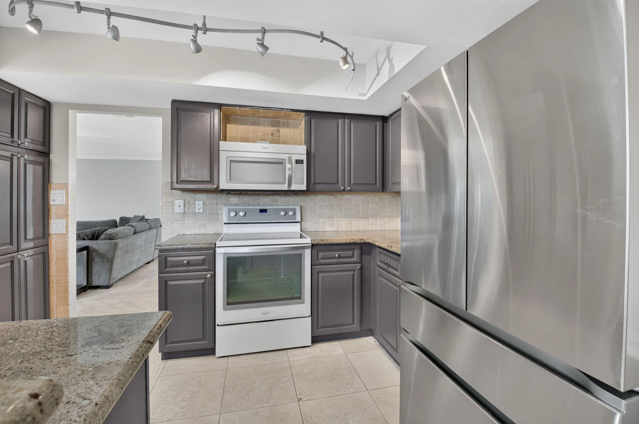 5092 Coronado Ridge