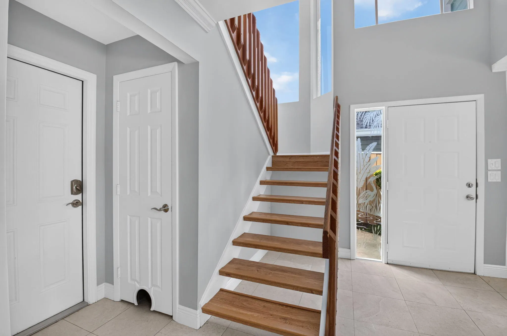 5092 Coronado Ridge