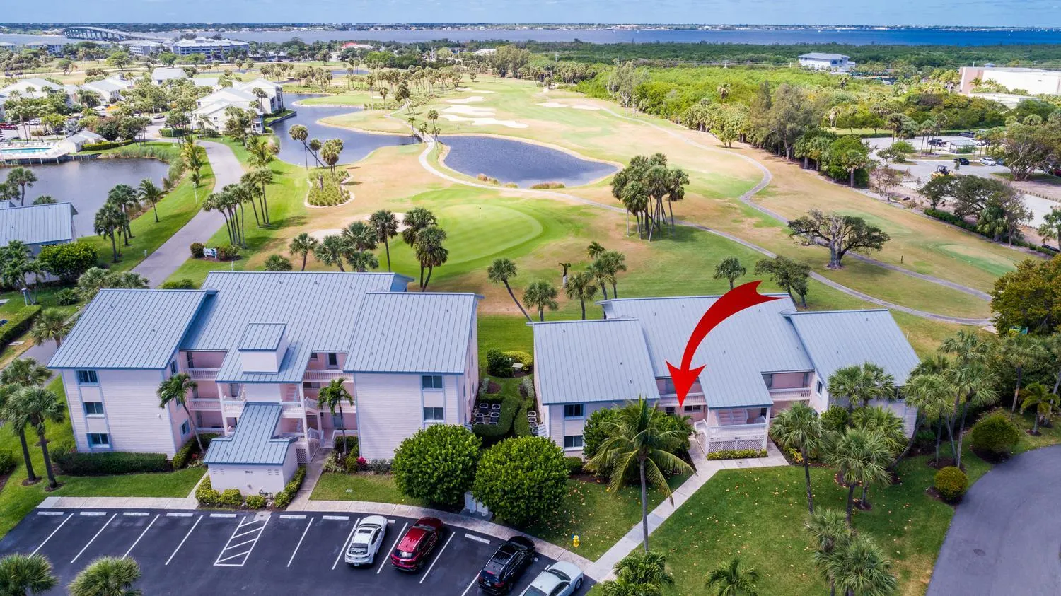 5811 NE GULFSTREAM Way #4002