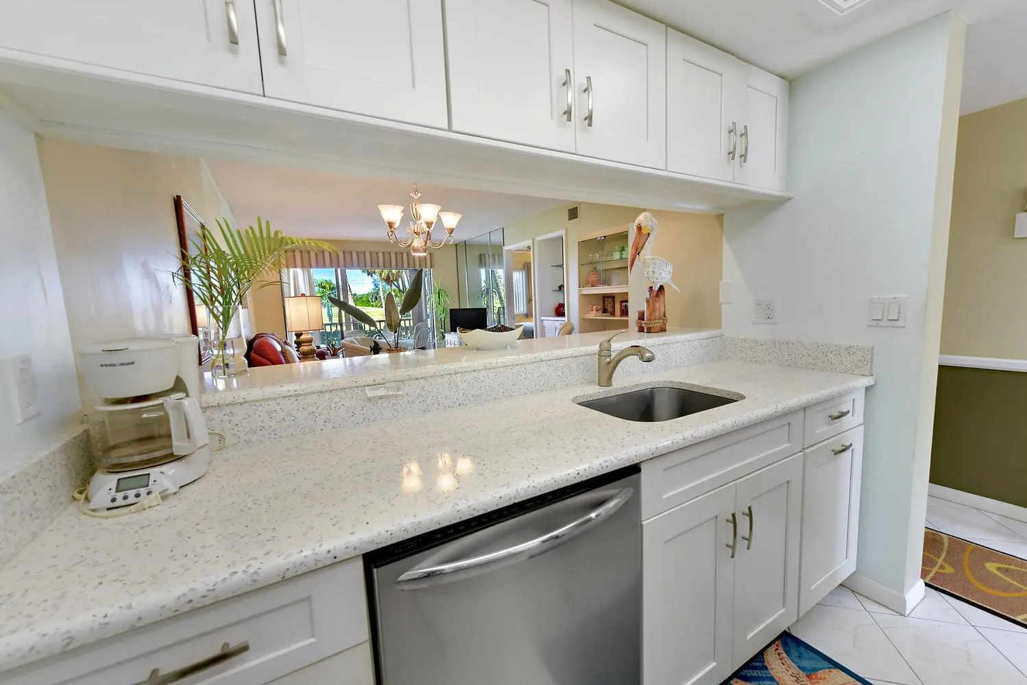 5811 NE GULFSTREAM Way #4002
