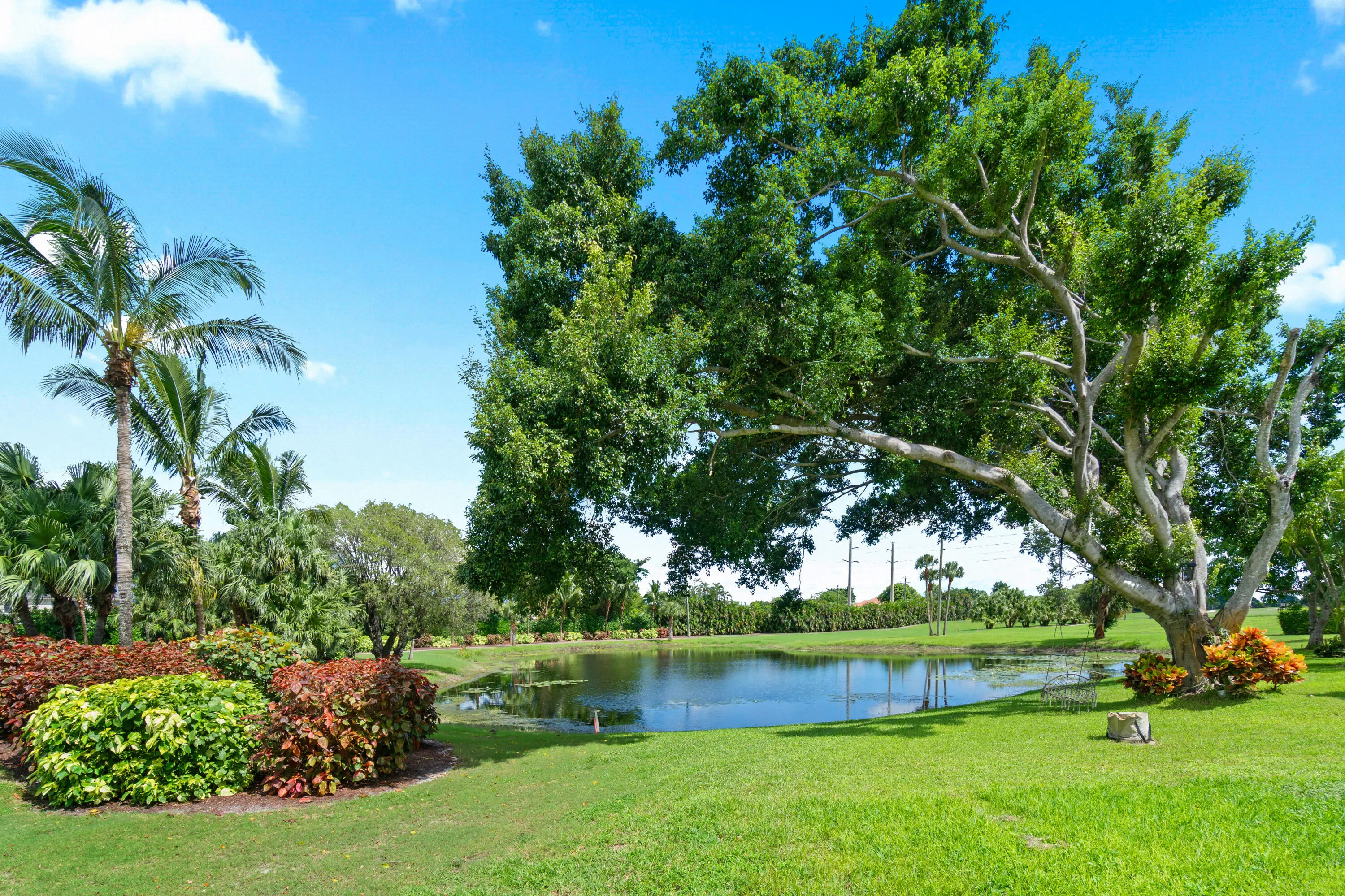 11270 Cloverleaf Circle