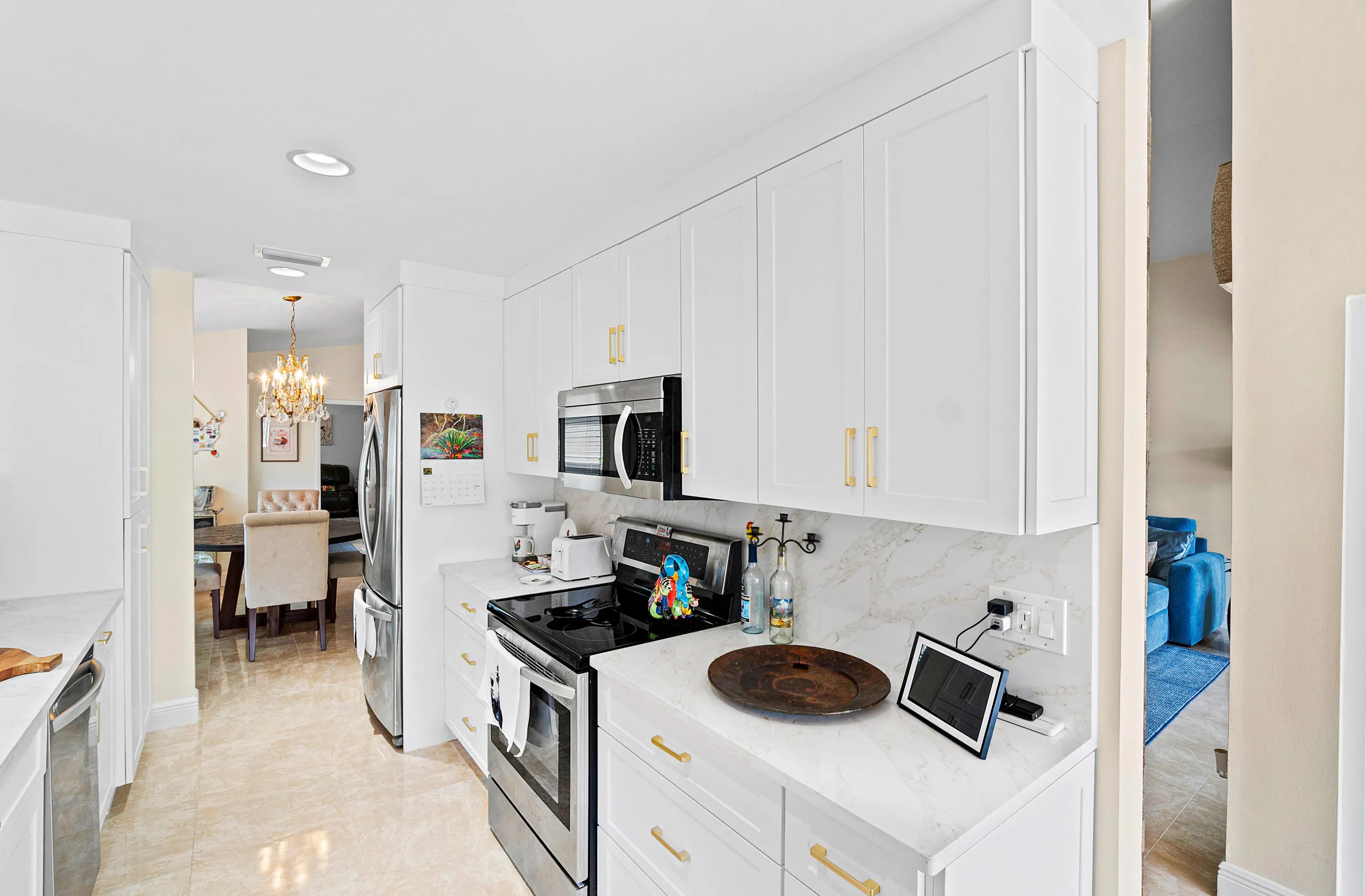 11270 Cloverleaf Circle