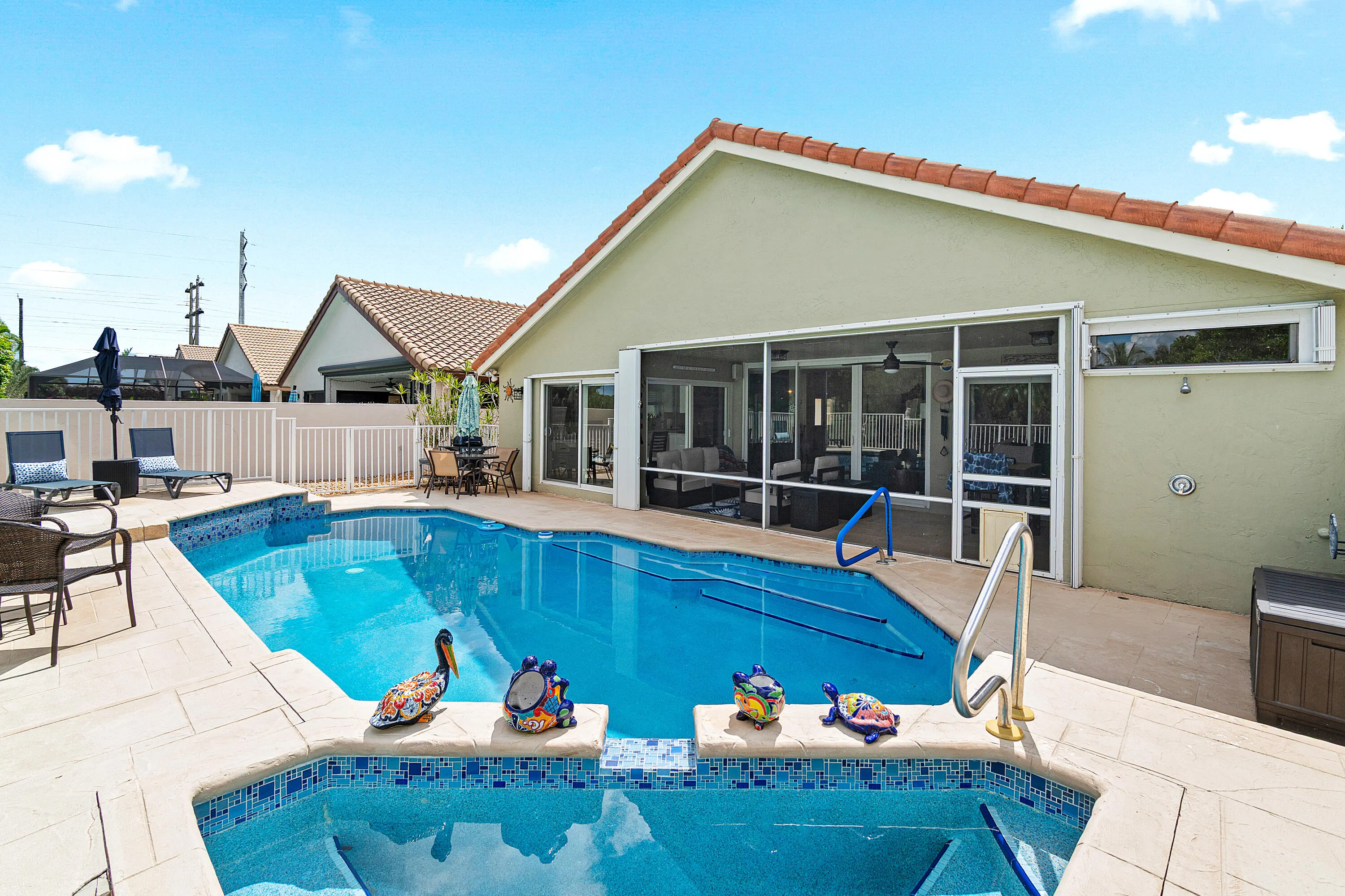 11270 Cloverleaf Circle