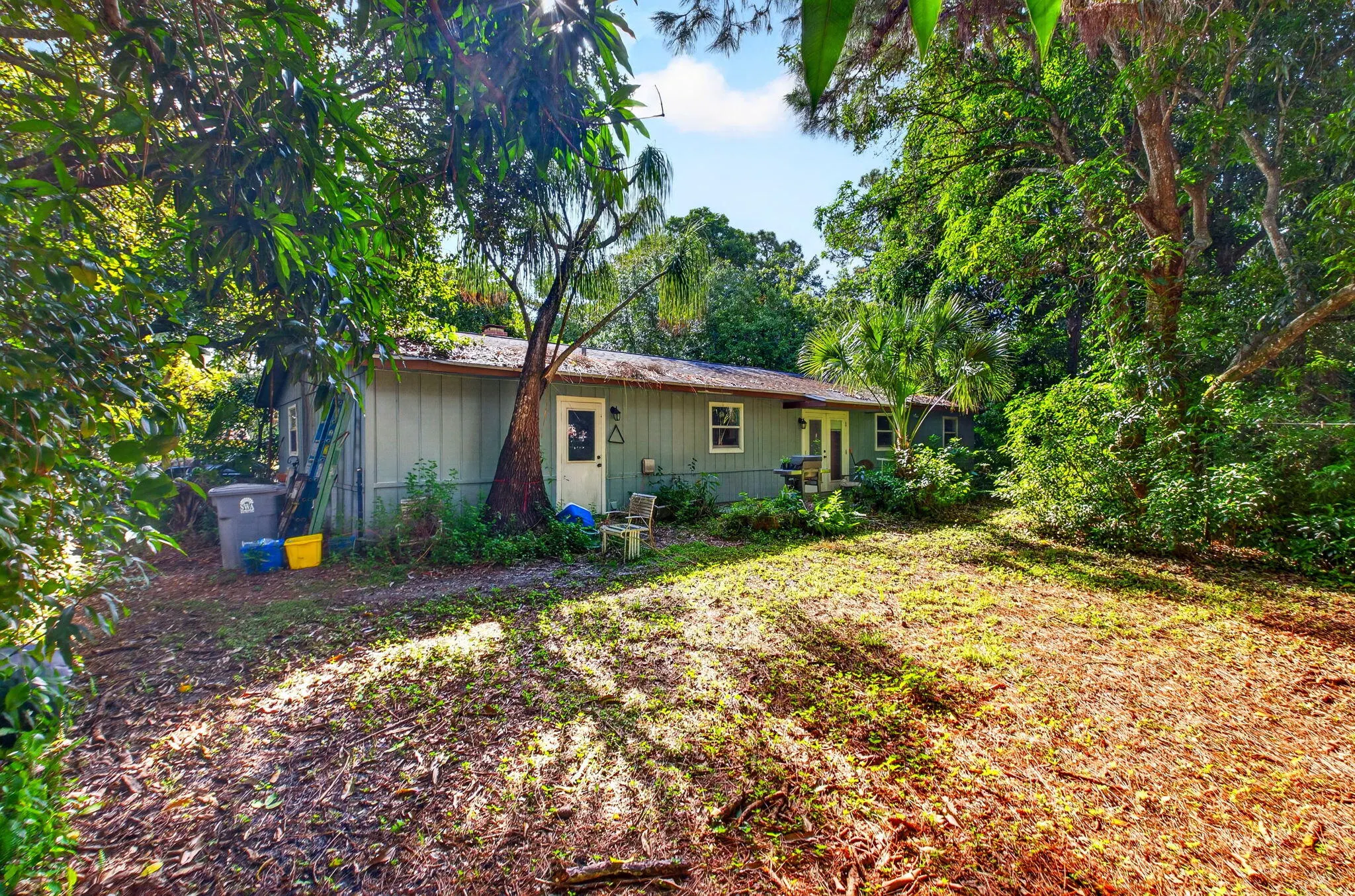 5679 SIMS Road