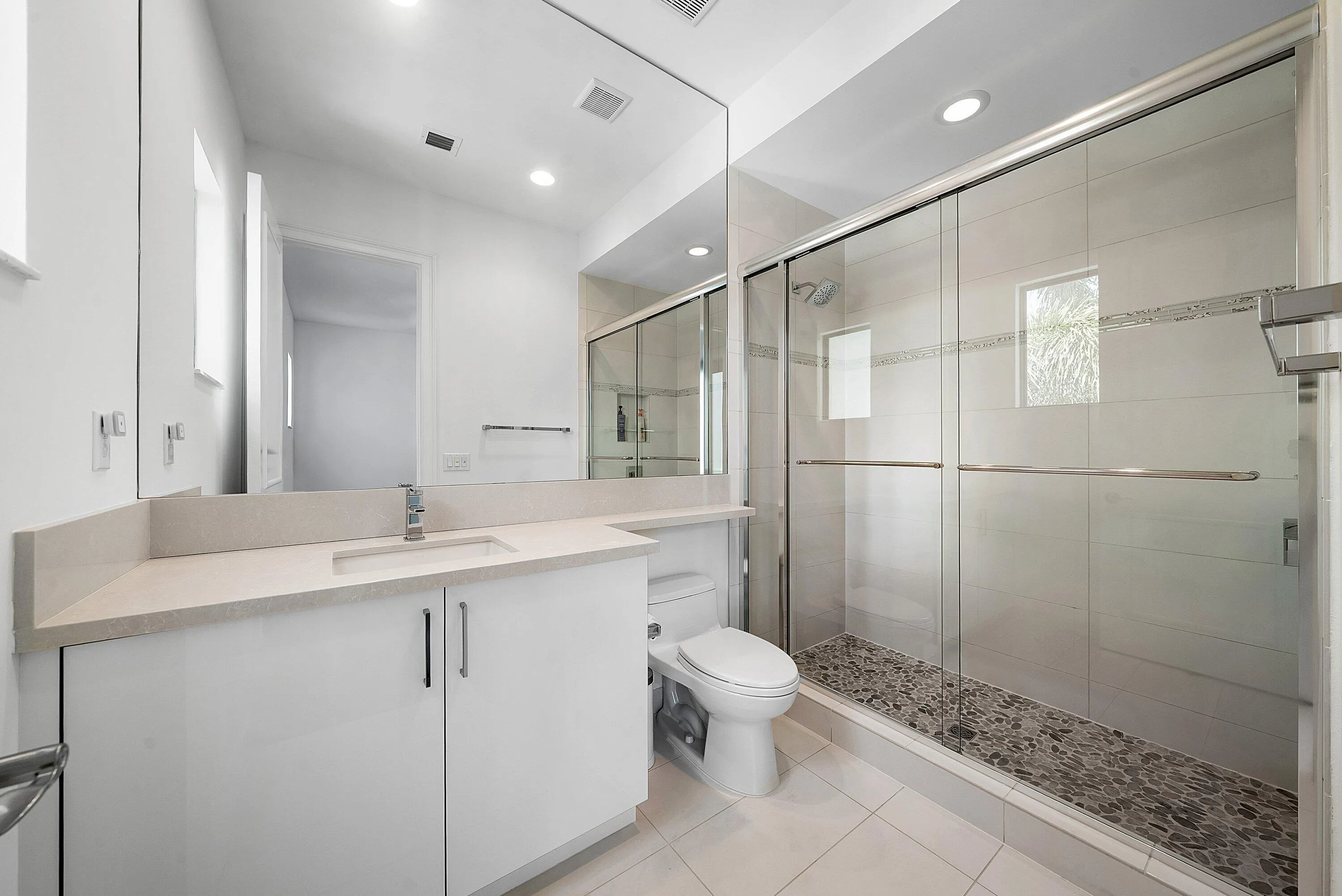16526 Fleur De Lis Way