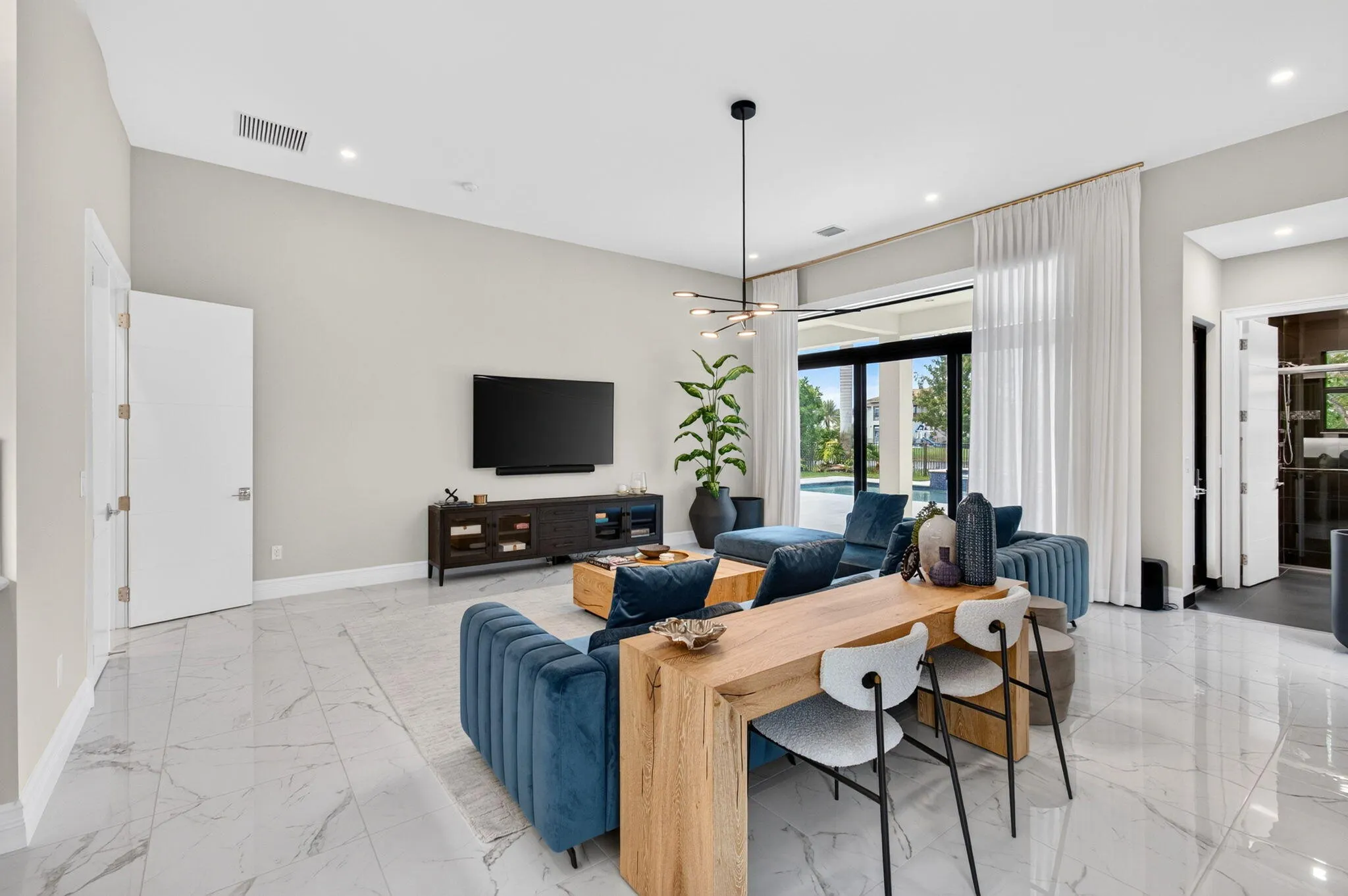17413 Rosella Road