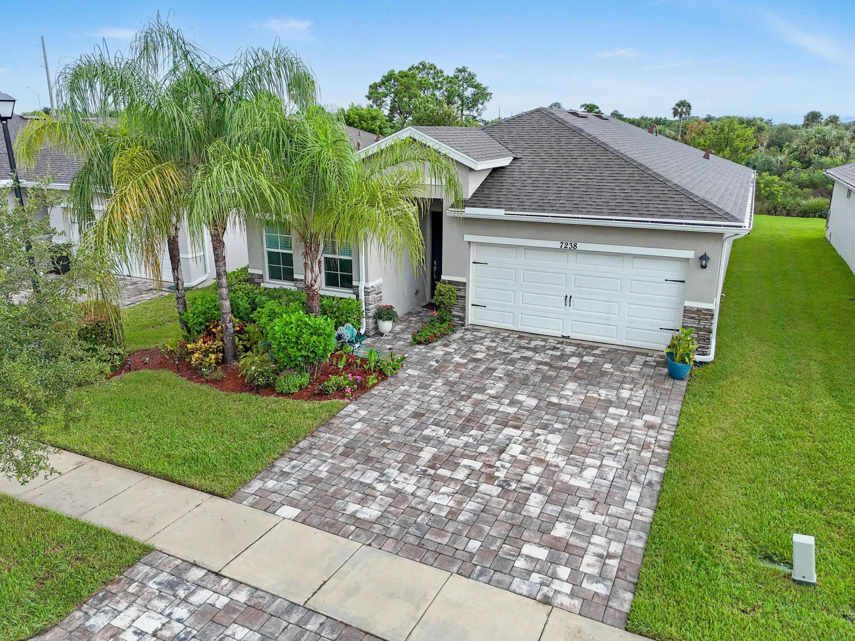 7238 SE Pine Valley Court