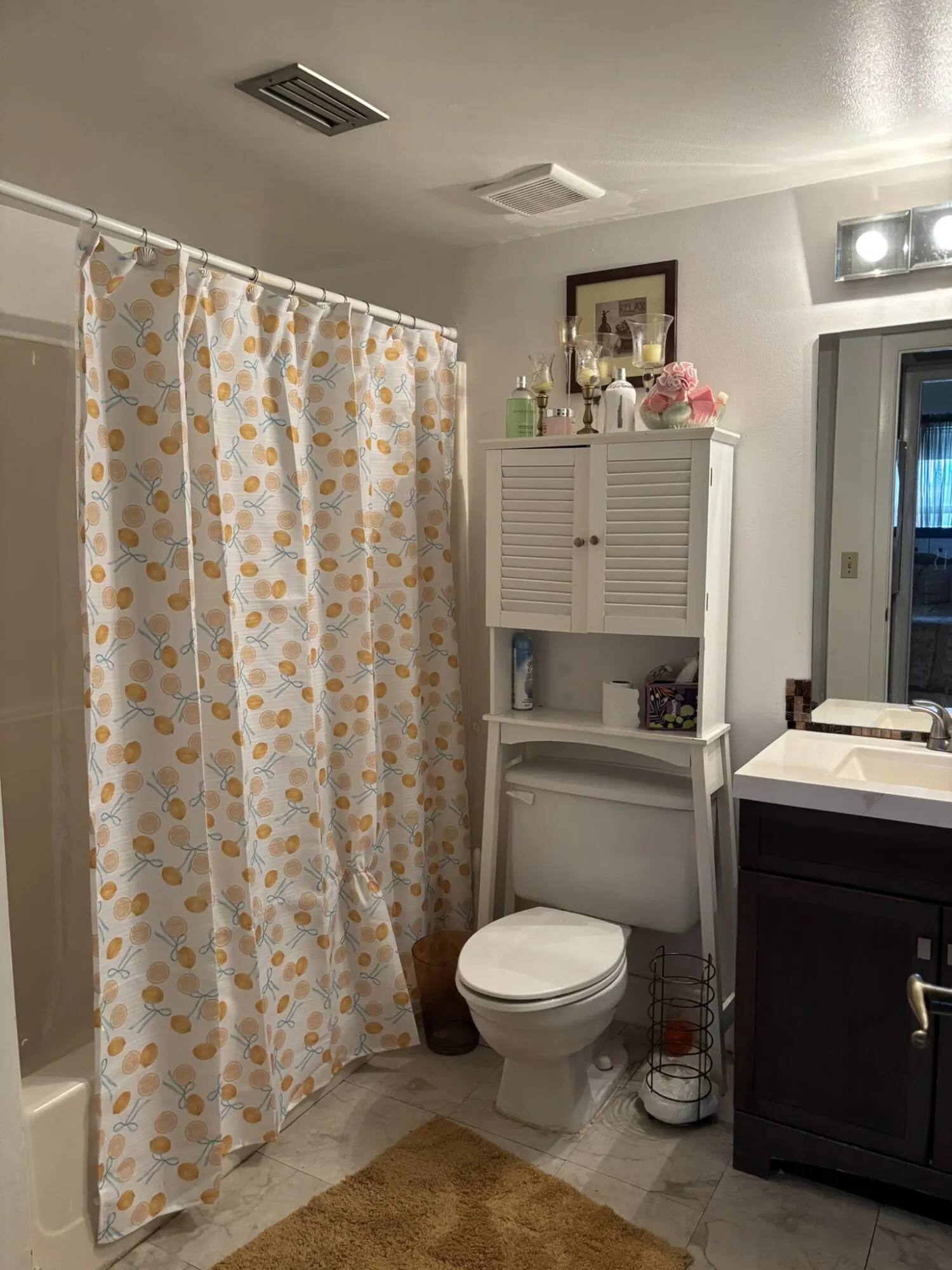 7106 GOLF COLONY Court #201