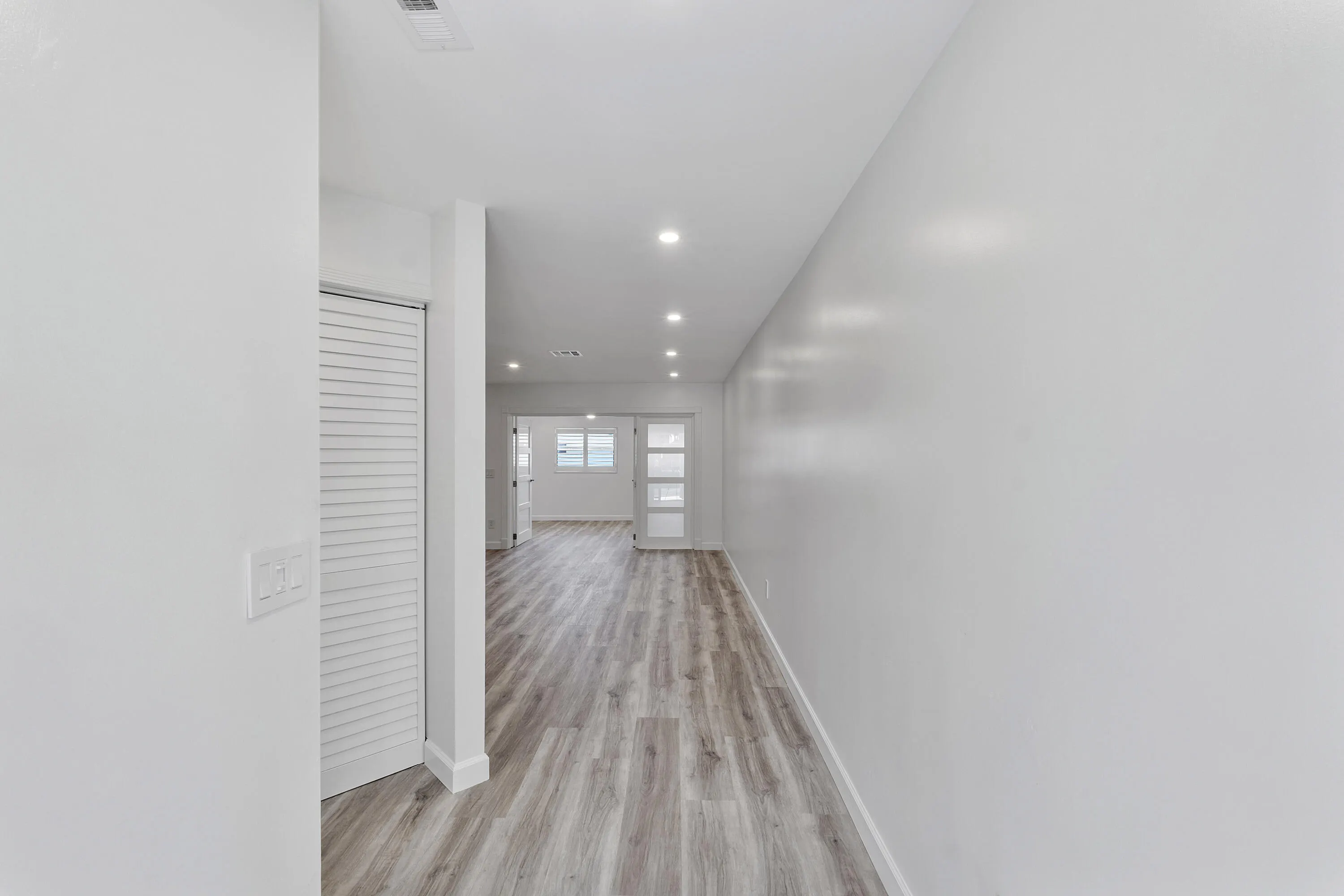 273 NW 36TH Avenue