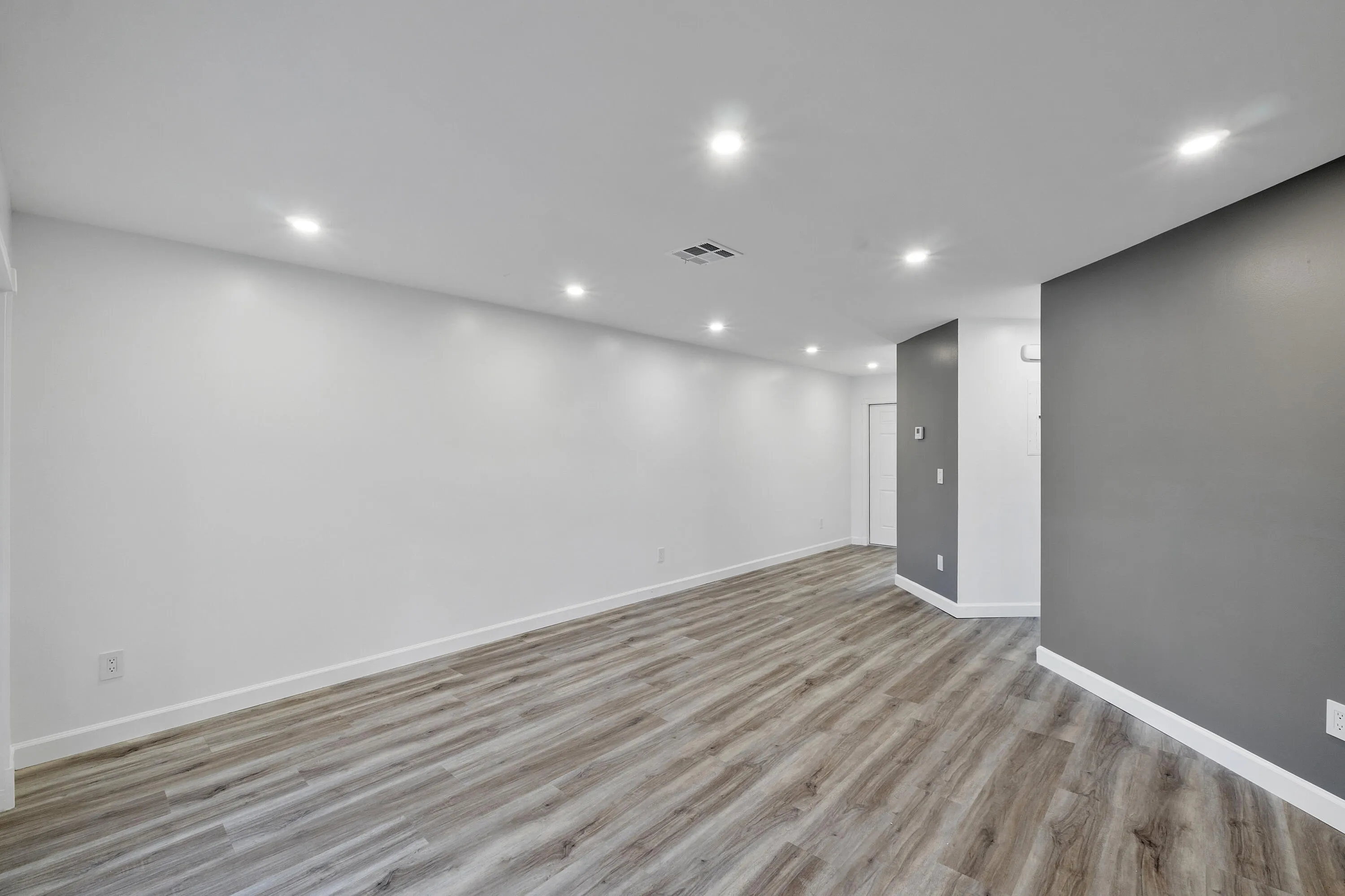 273 NW 36TH Avenue