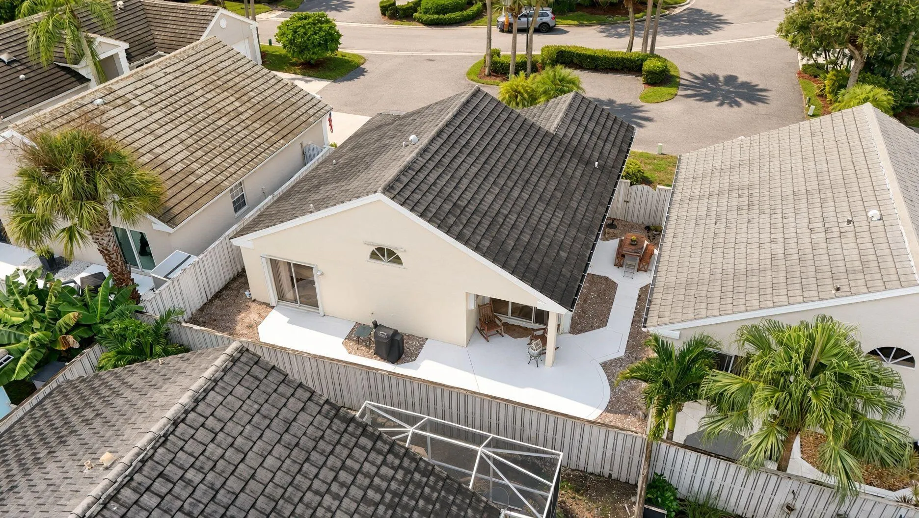 7 GOVERNORS Court