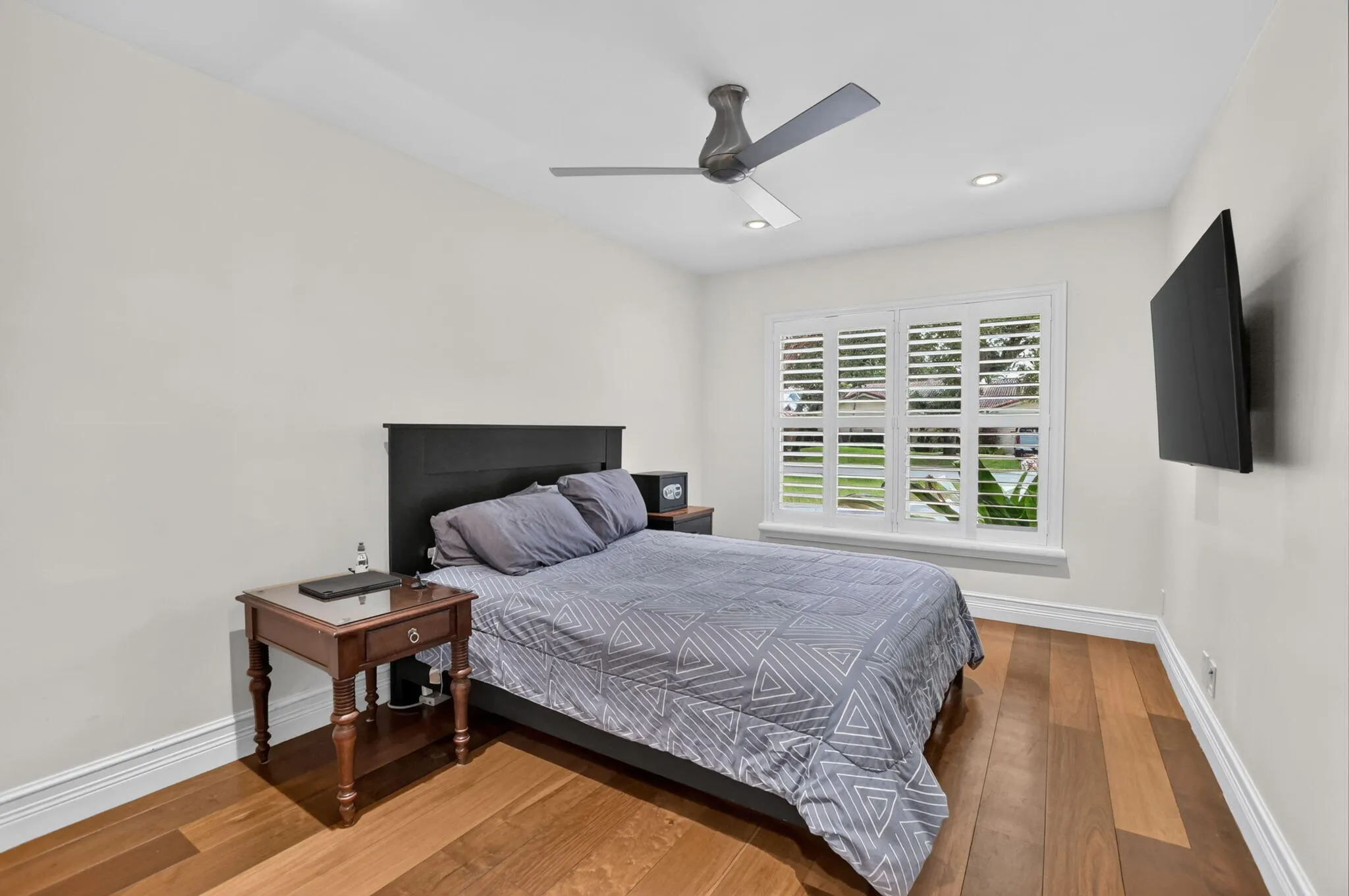 840 SW 21ST Street