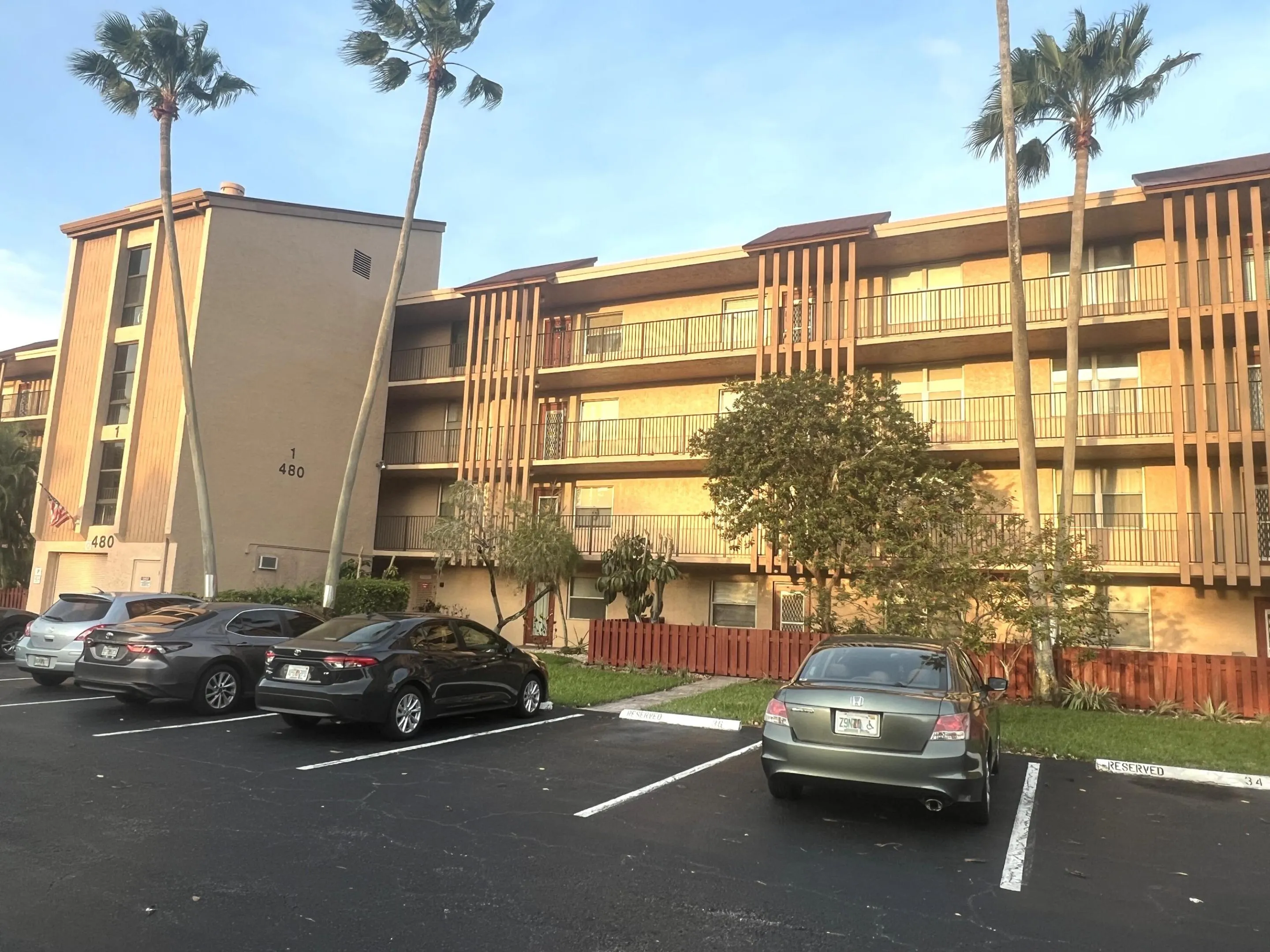 480 NW 76TH Avenue #307