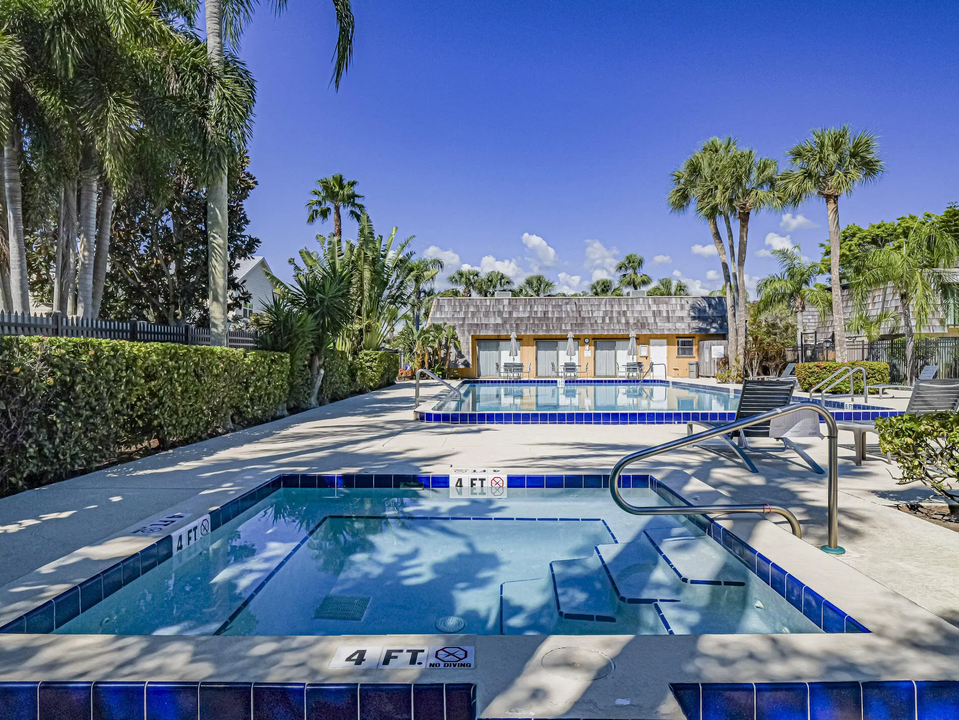 510 N TROPIC Lane #10D