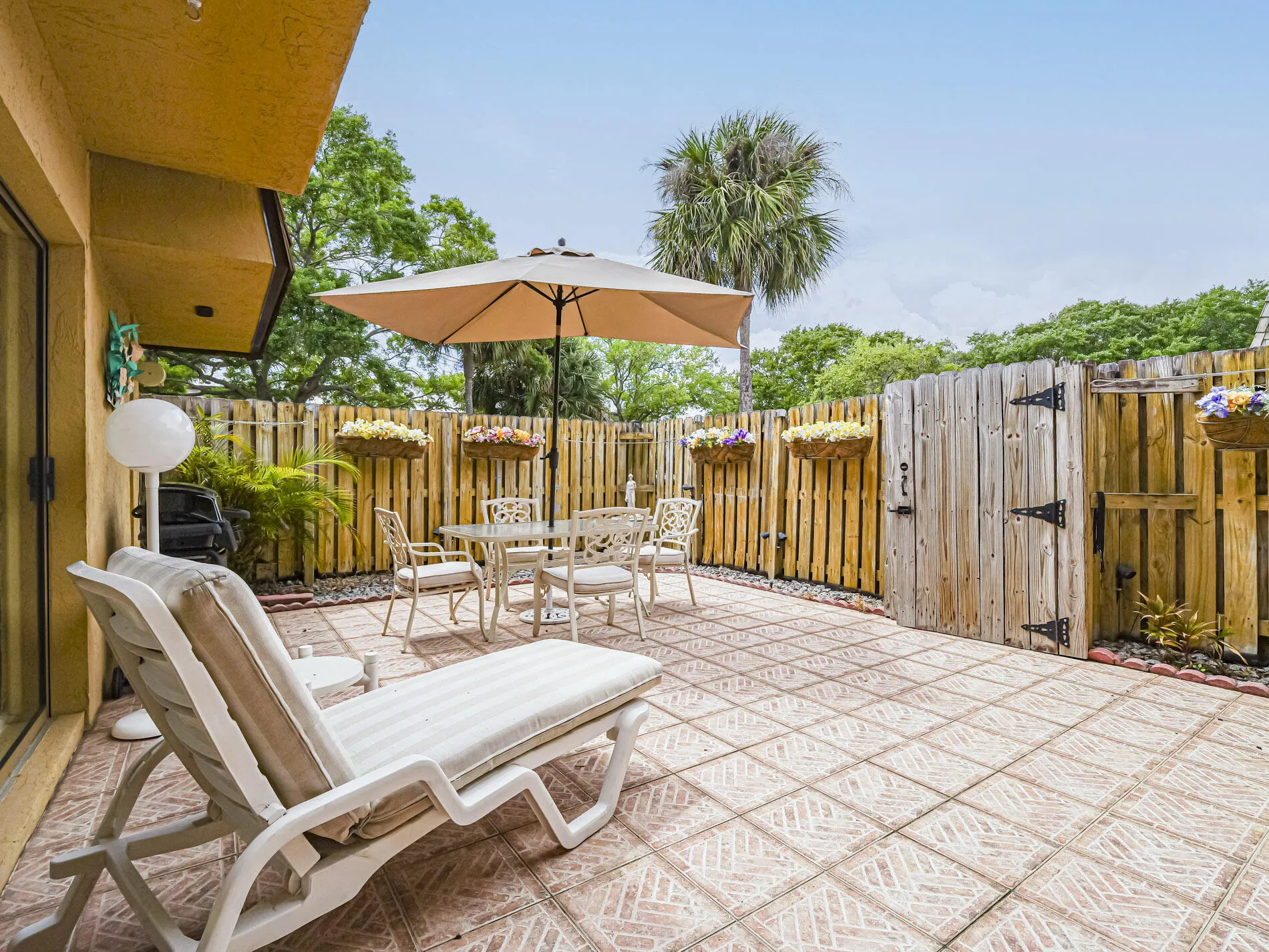 510 N TROPIC Lane #10D